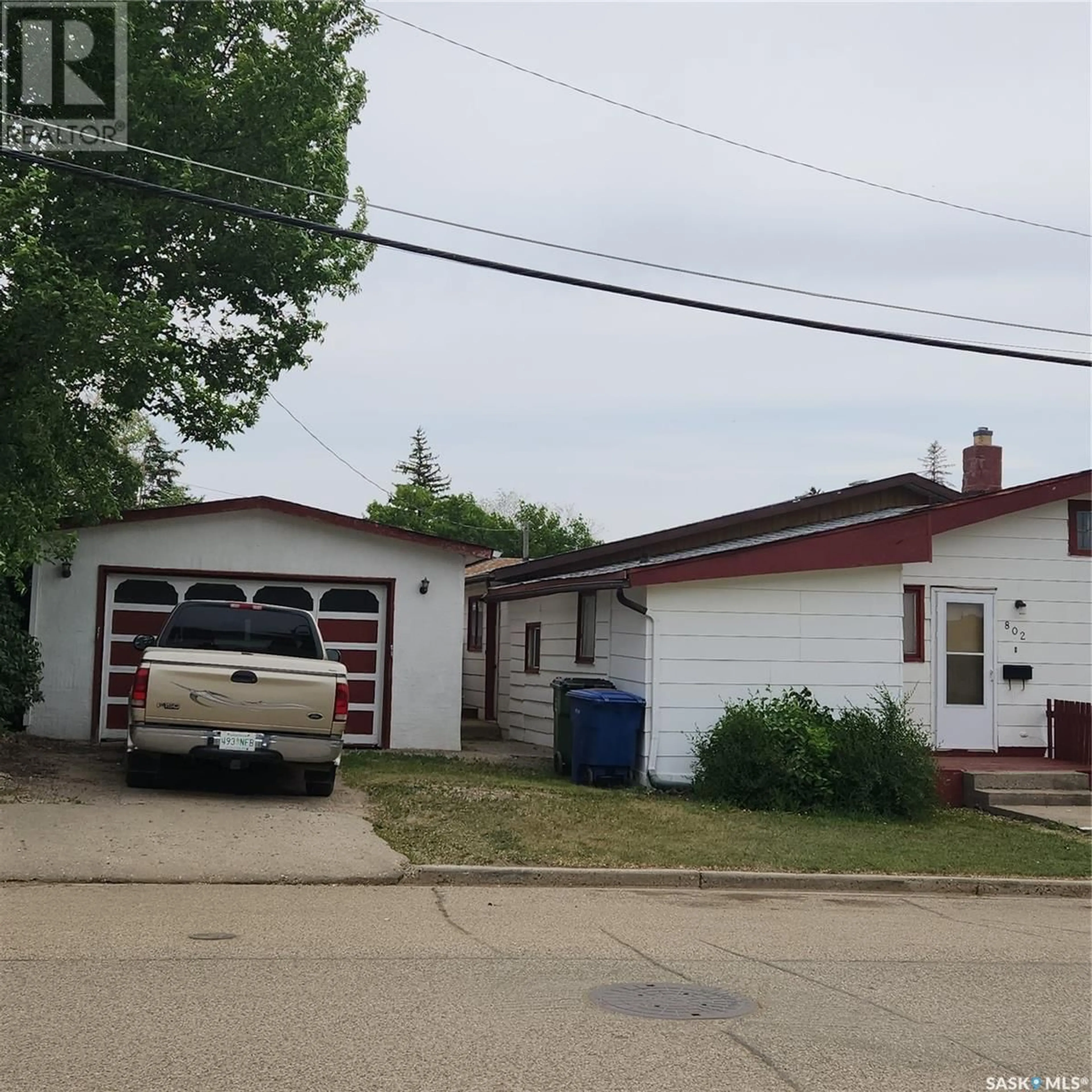 Unknown for E - 802 FAIRFORD STREET, Moose Jaw Saskatchewan S6H0G4