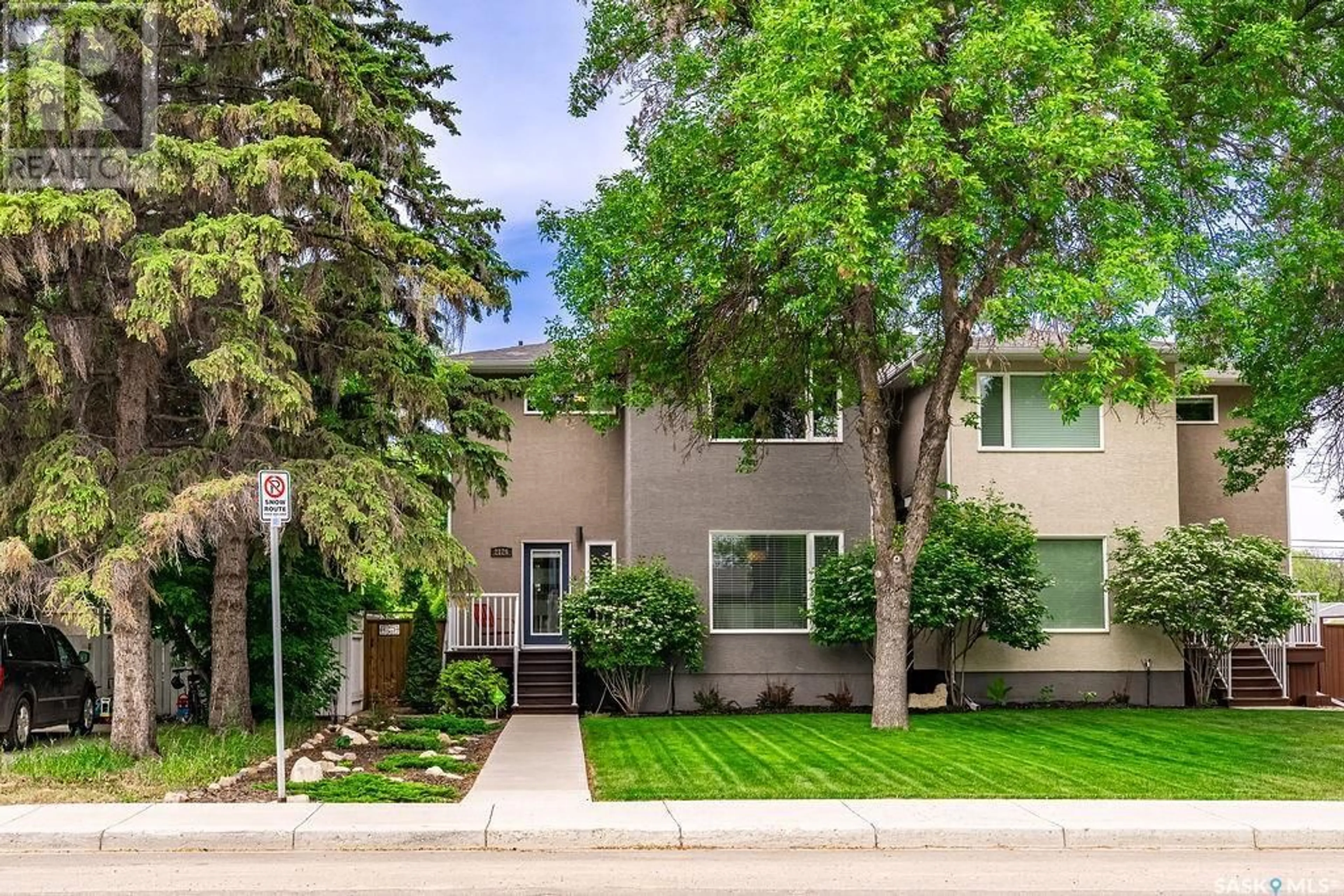 Unknown for 2126 BROADWAY AVENUE, Saskatoon Saskatchewan S7J0Y4