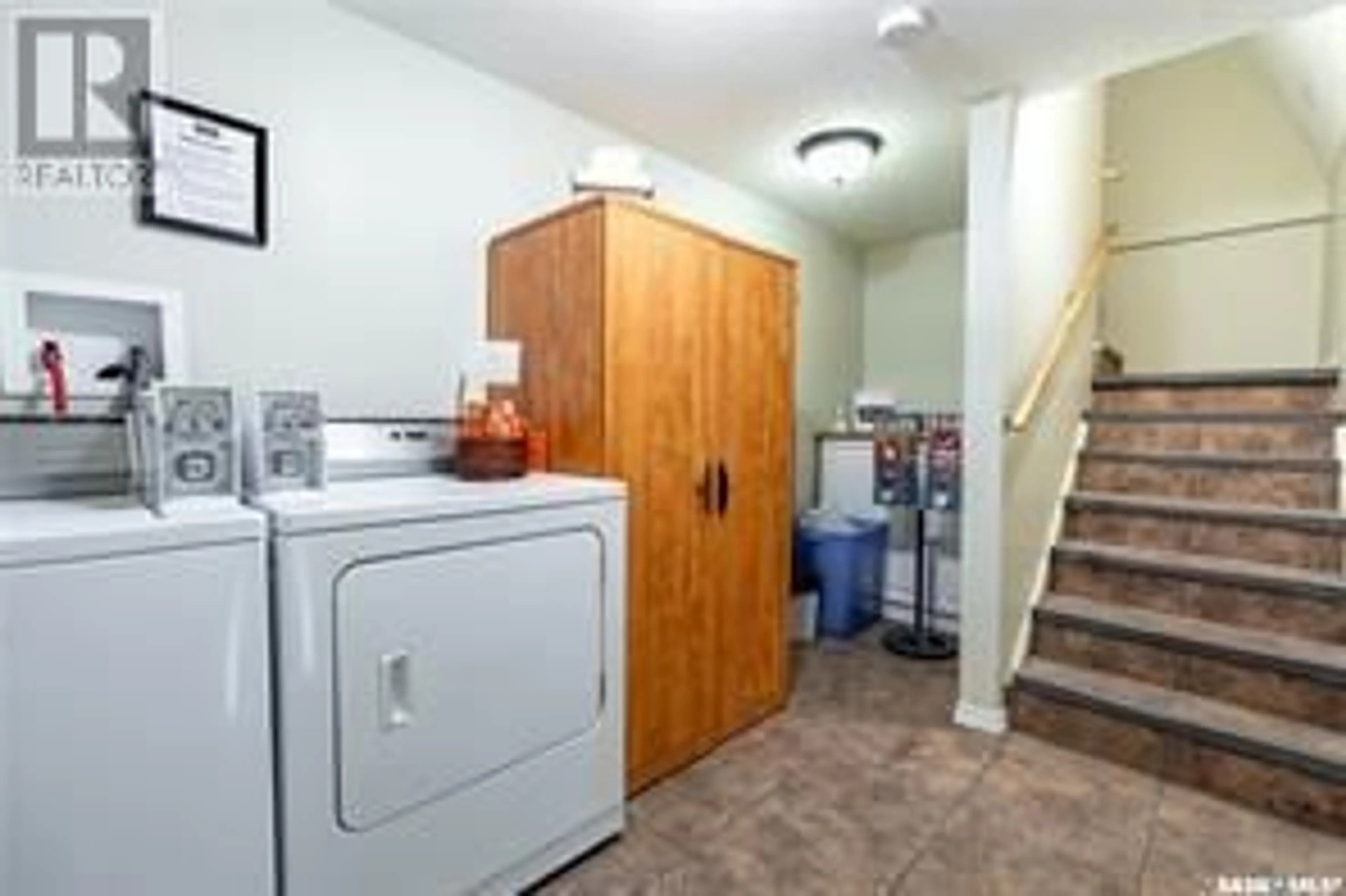 Laundry room for LUMSDEN, Lumsden Rm No. 189 Saskatchewan S0G3C0