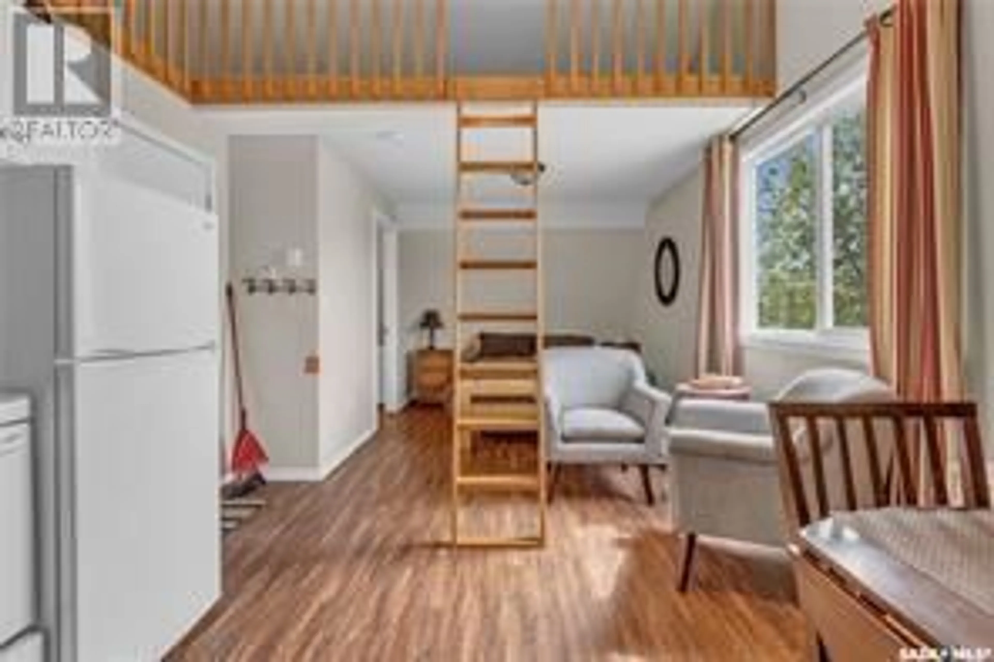A pic of a room for LUMSDEN, Lumsden Rm No. 189 Saskatchewan S0G3C0