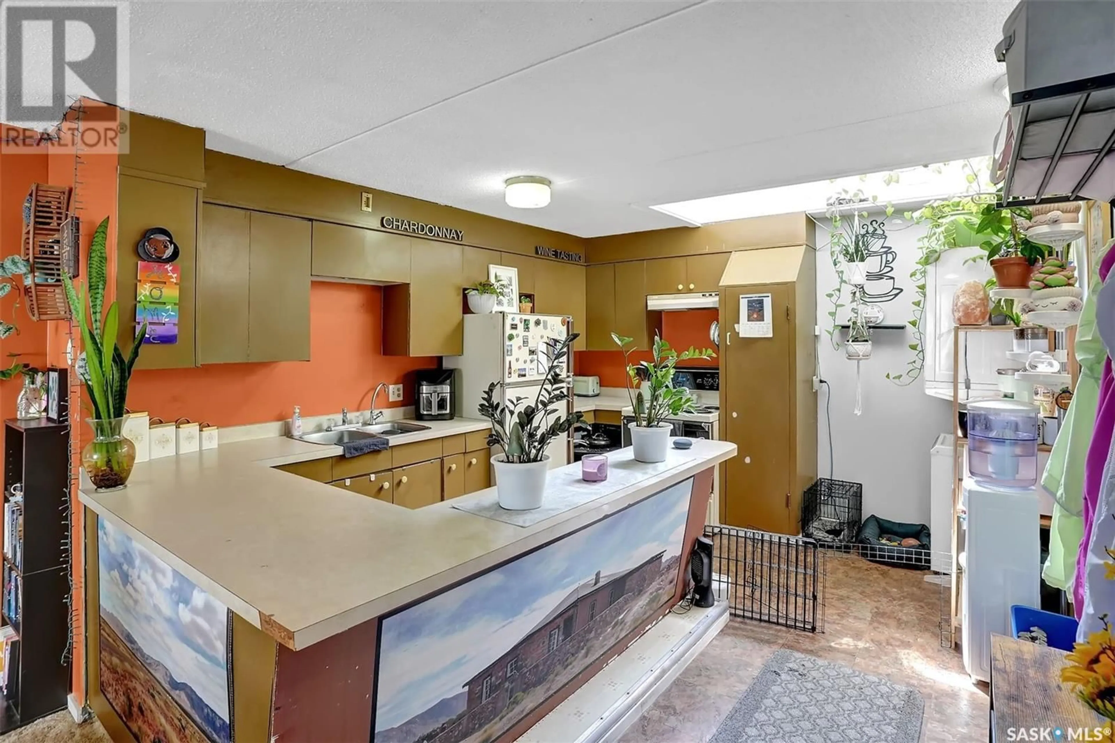 Unknown for 1221 14TH AVENUE, Regina Saskatchewan S4N0T8