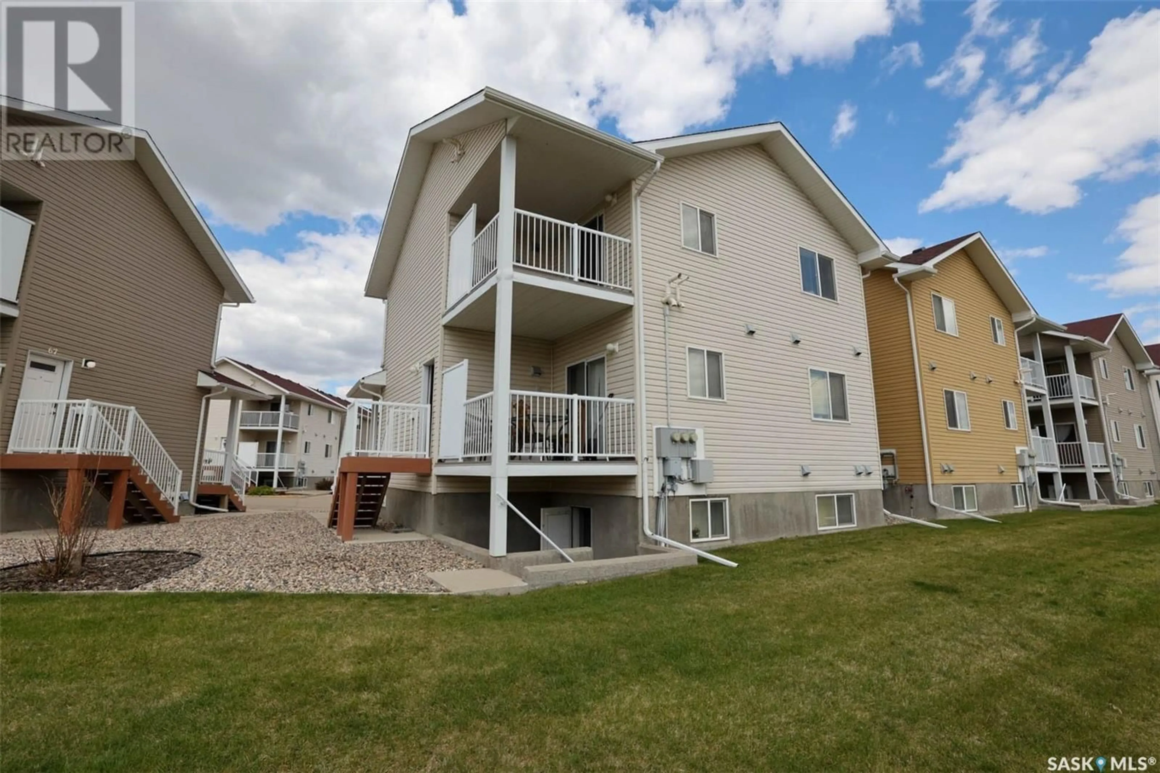 Unknown for 64 5004 JAMES HILL ROAD, Regina Saskatchewan S4W0E8