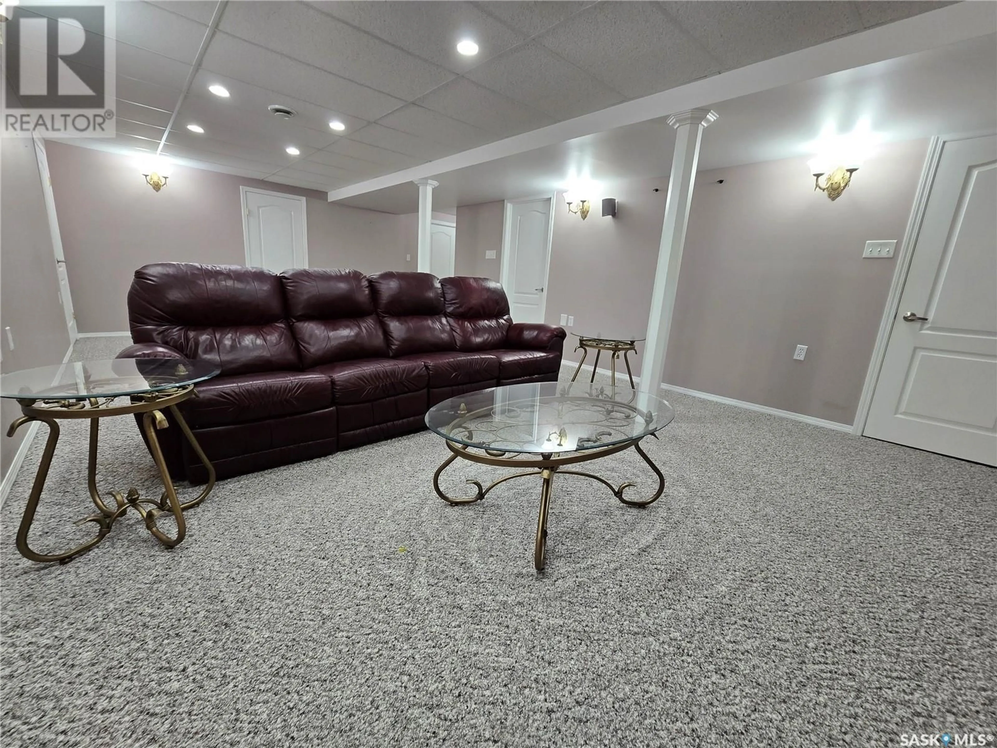 A pic of a room for 9 KOOTENAY DRIVE, Saskatoon Saskatchewan S7K1J2