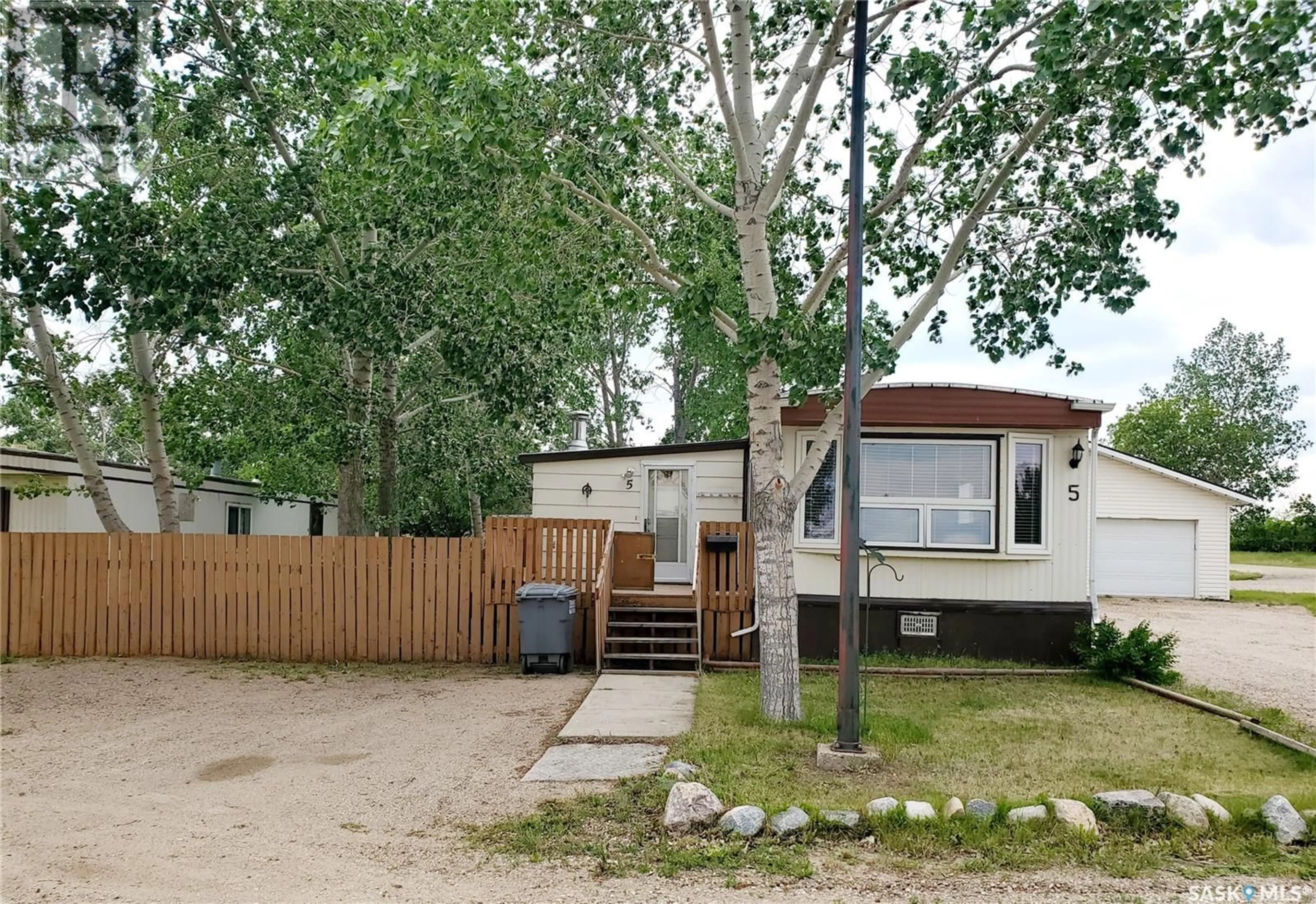 Unknown for 5 PRAIRIE SUN COURT, Swift Current Saskatchewan S9H3X6