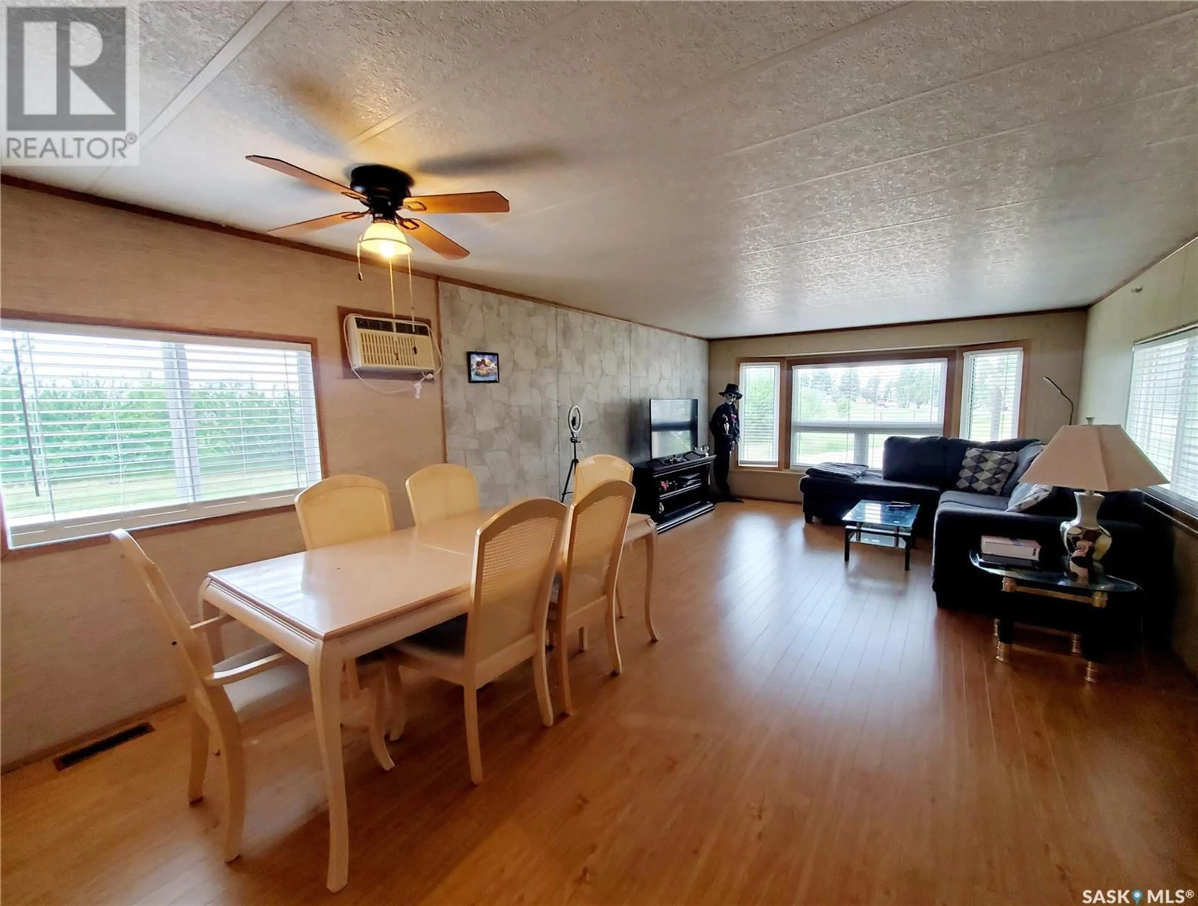 A pic of a room for 5 PRAIRIE SUN COURT, Swift Current Saskatchewan S9H3X6