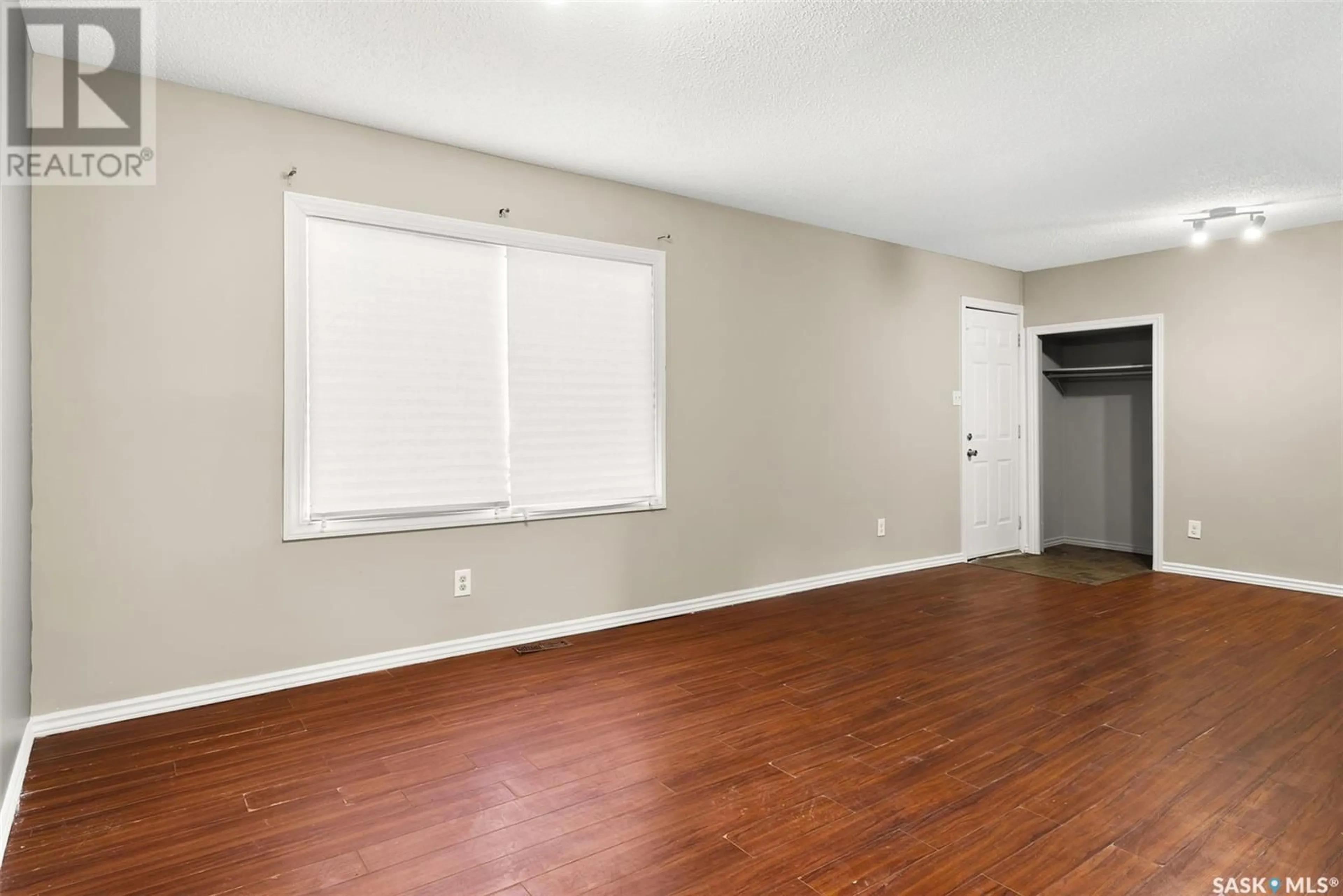 A pic of a room for 1241 PRINCESS STREET, Regina Saskatchewan S4T3Y7
