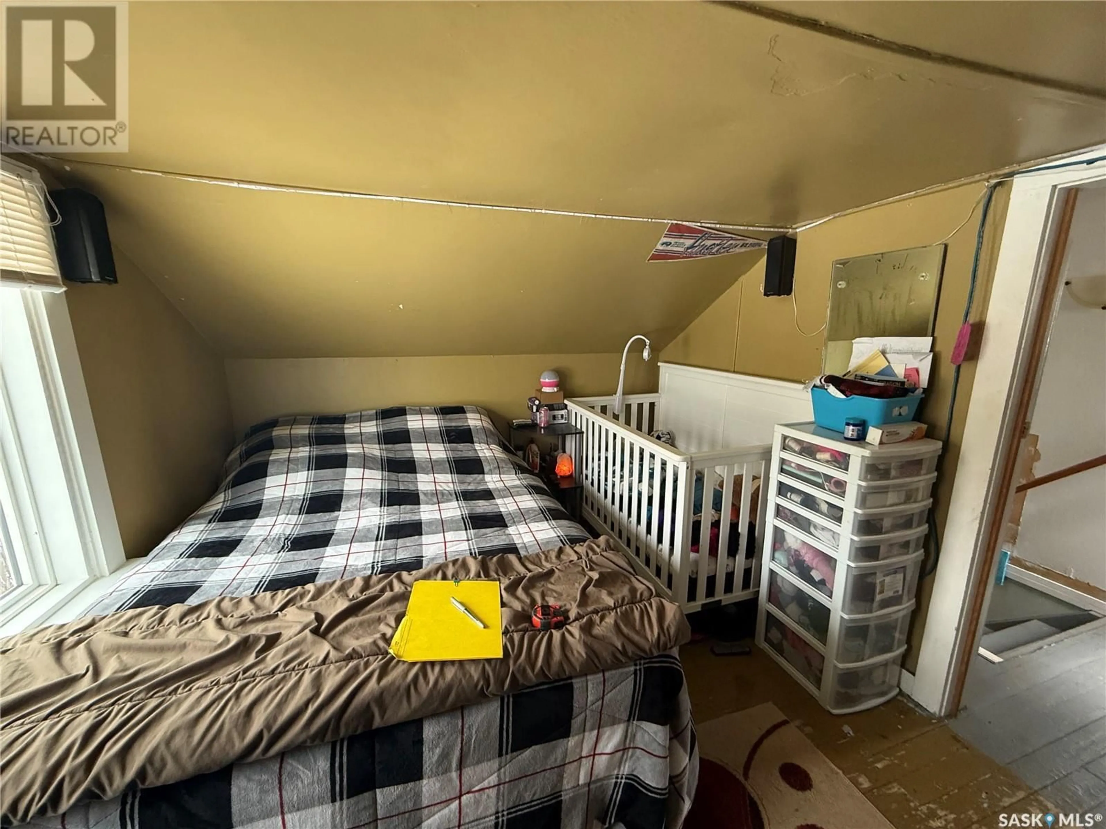 A pic of a room for 202 2ND AVENUE, Meacham Saskatchewan S0K2V0
