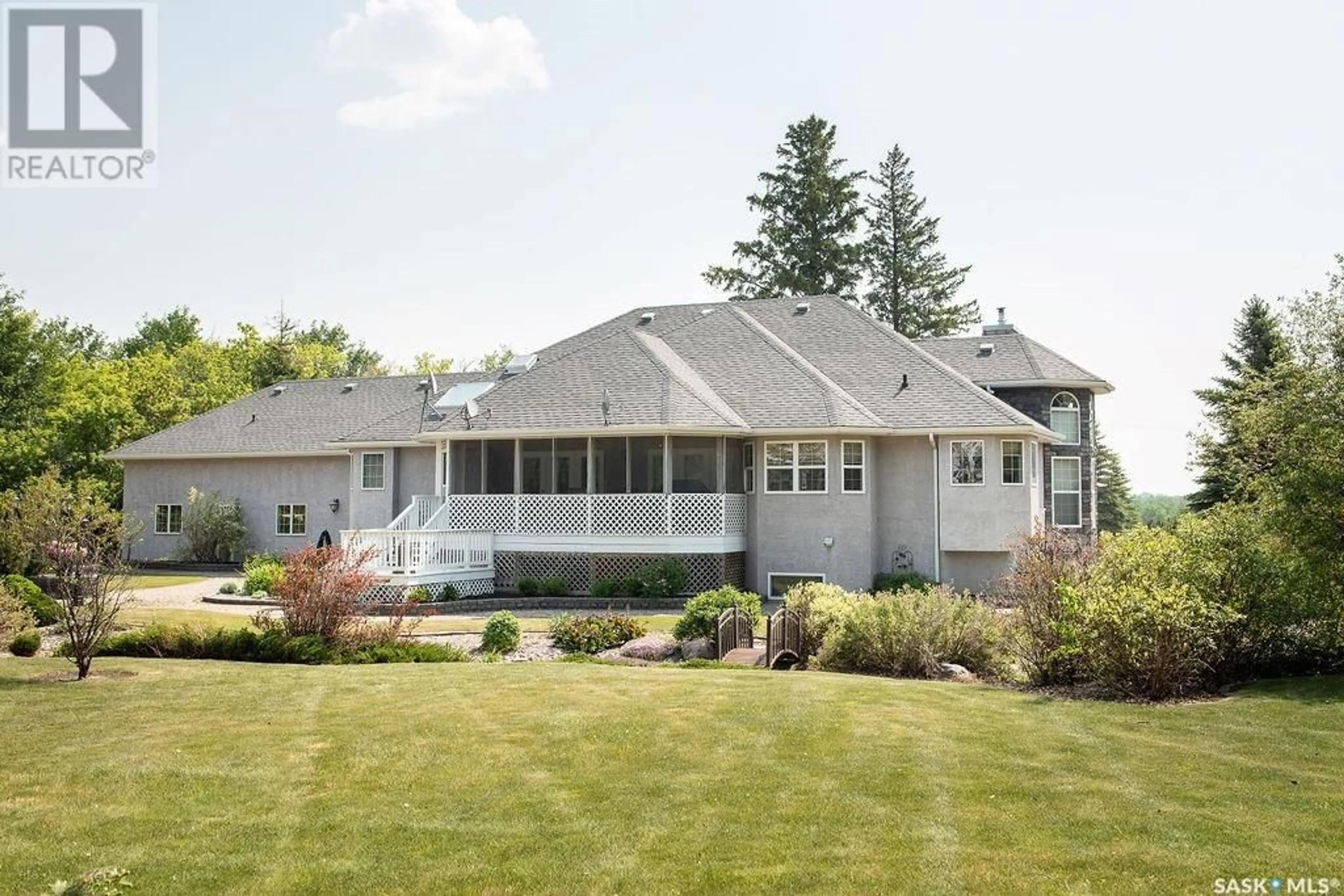 Home with vinyl exterior material, unknown for SCHAPANSKY ACREAGE, Tisdale Rm No. 427 Saskatchewan S0E1T0