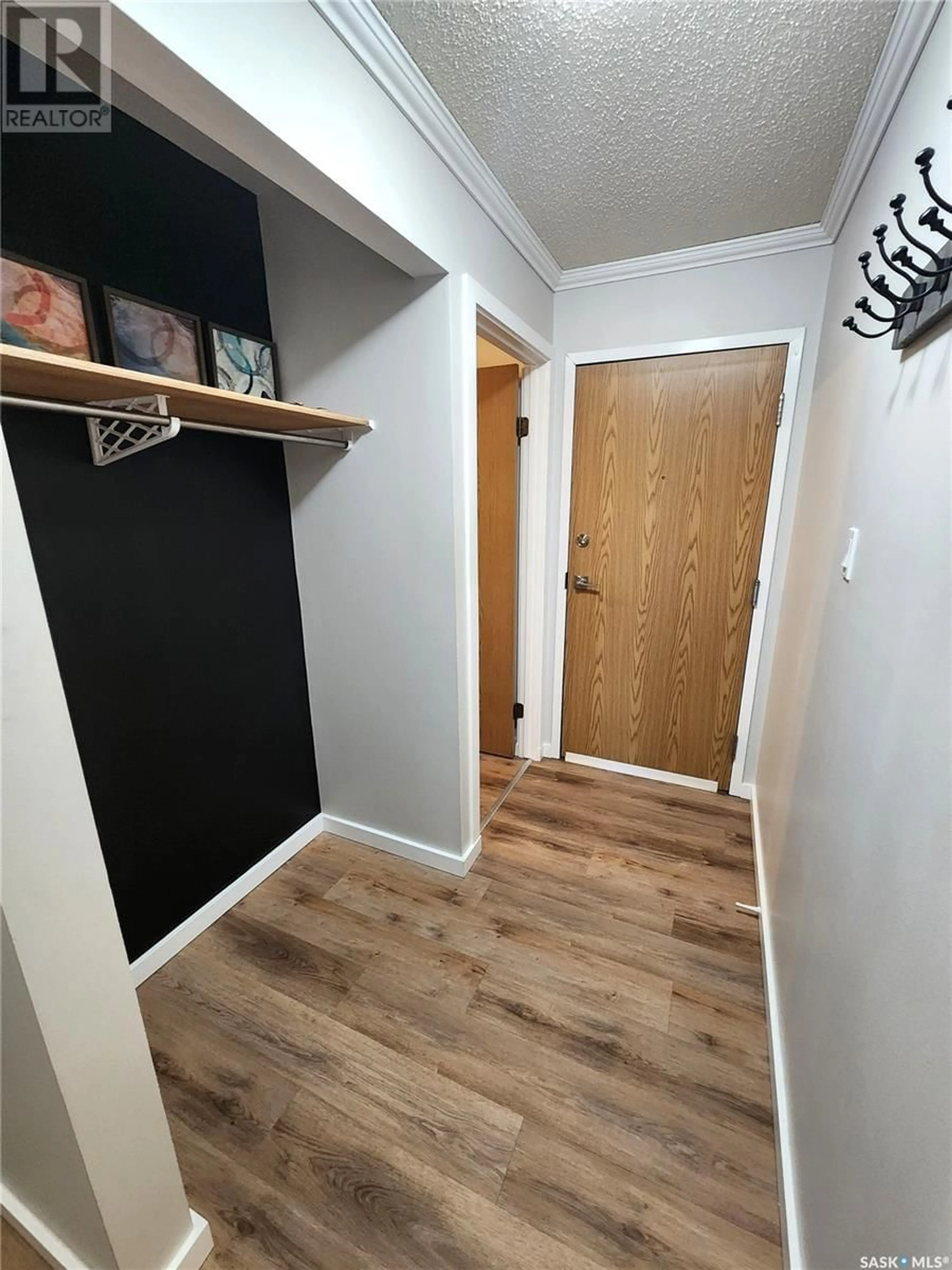 Indoor entryway for 306 - 208 PERKINS STREET, Estevan Saskatchewan S4A2K1