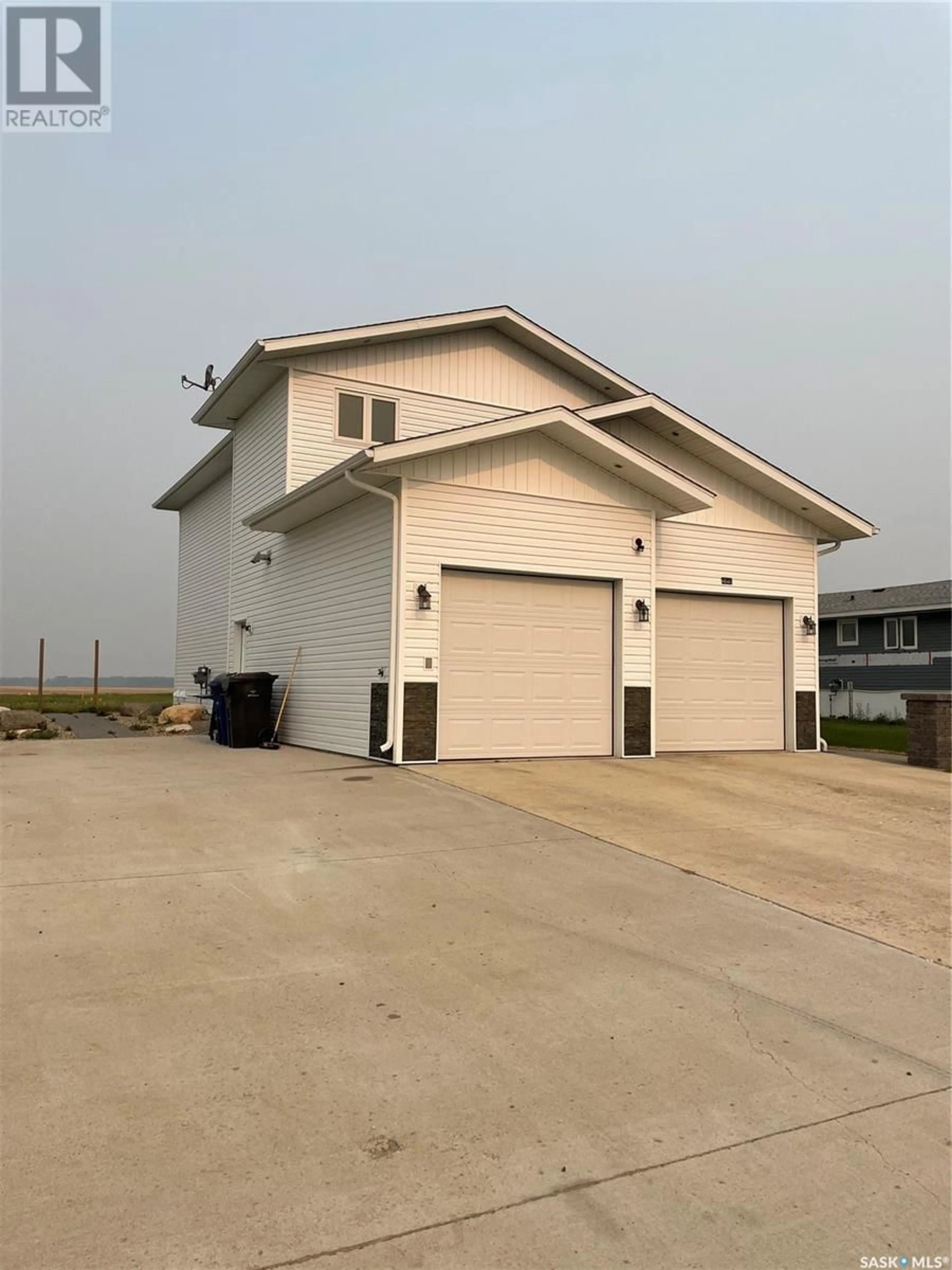 Indoor garage for 589 NICHOLSON DRIVE, Carrot River Saskatchewan S0E0L0