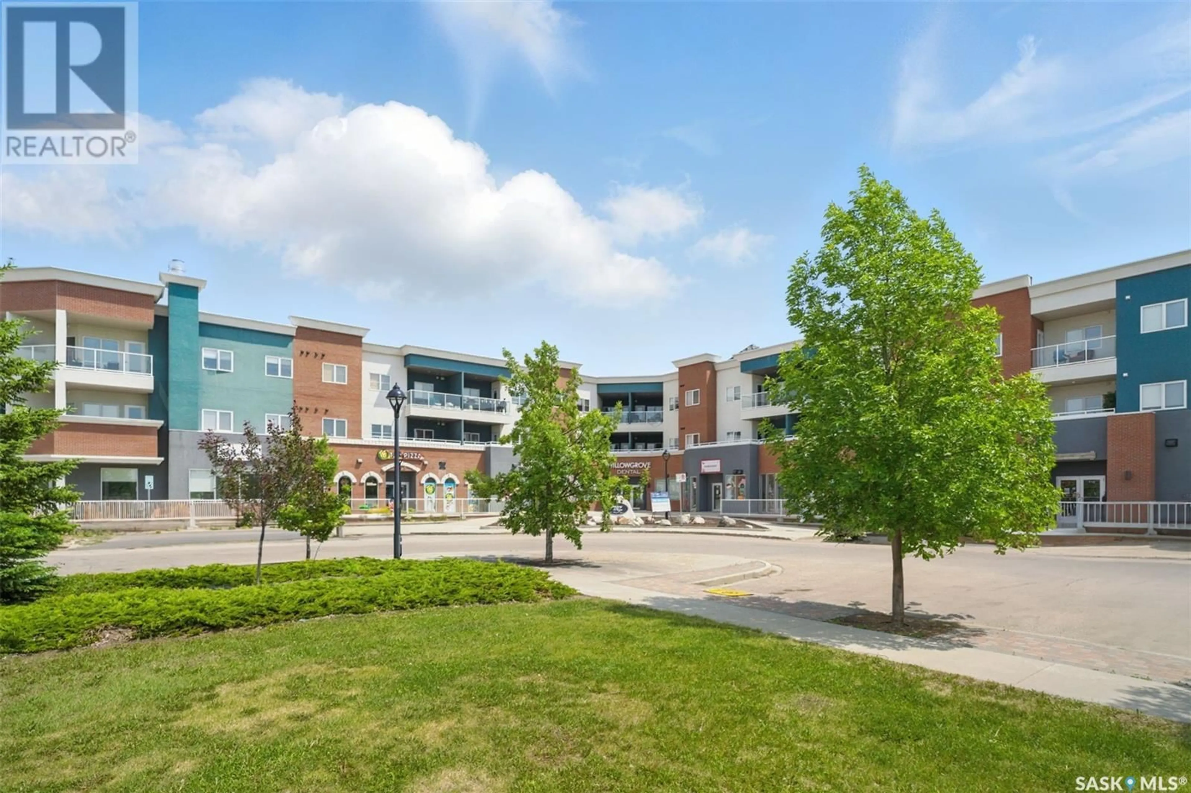 Patio, unknown for 412 - 305 WILLOWGROVE SQUARE, Saskatoon Saskatchewan S7W0T2