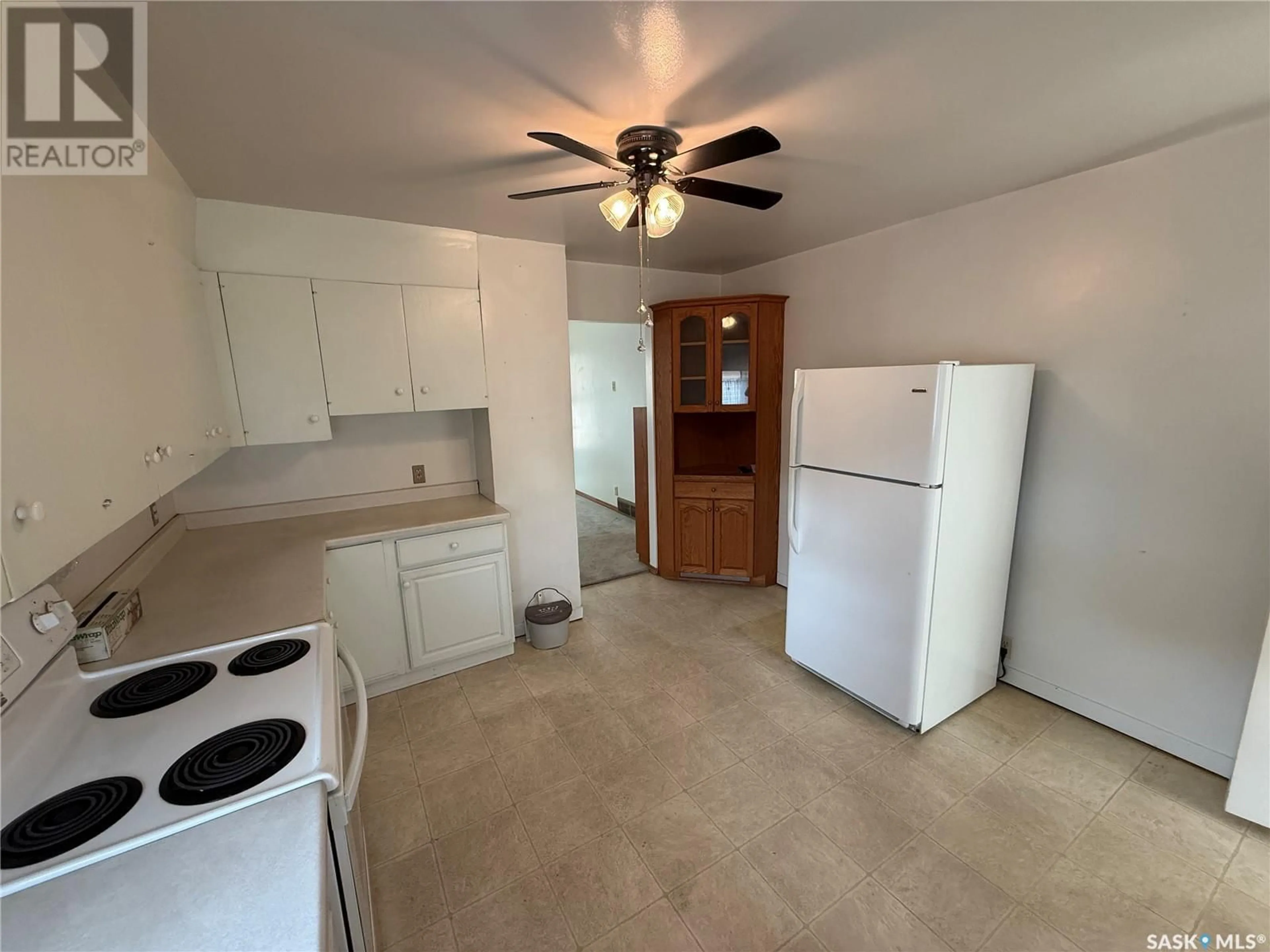 A pic of a room for 311 ROBINSON STREET, Regina Saskatchewan S4R3R3