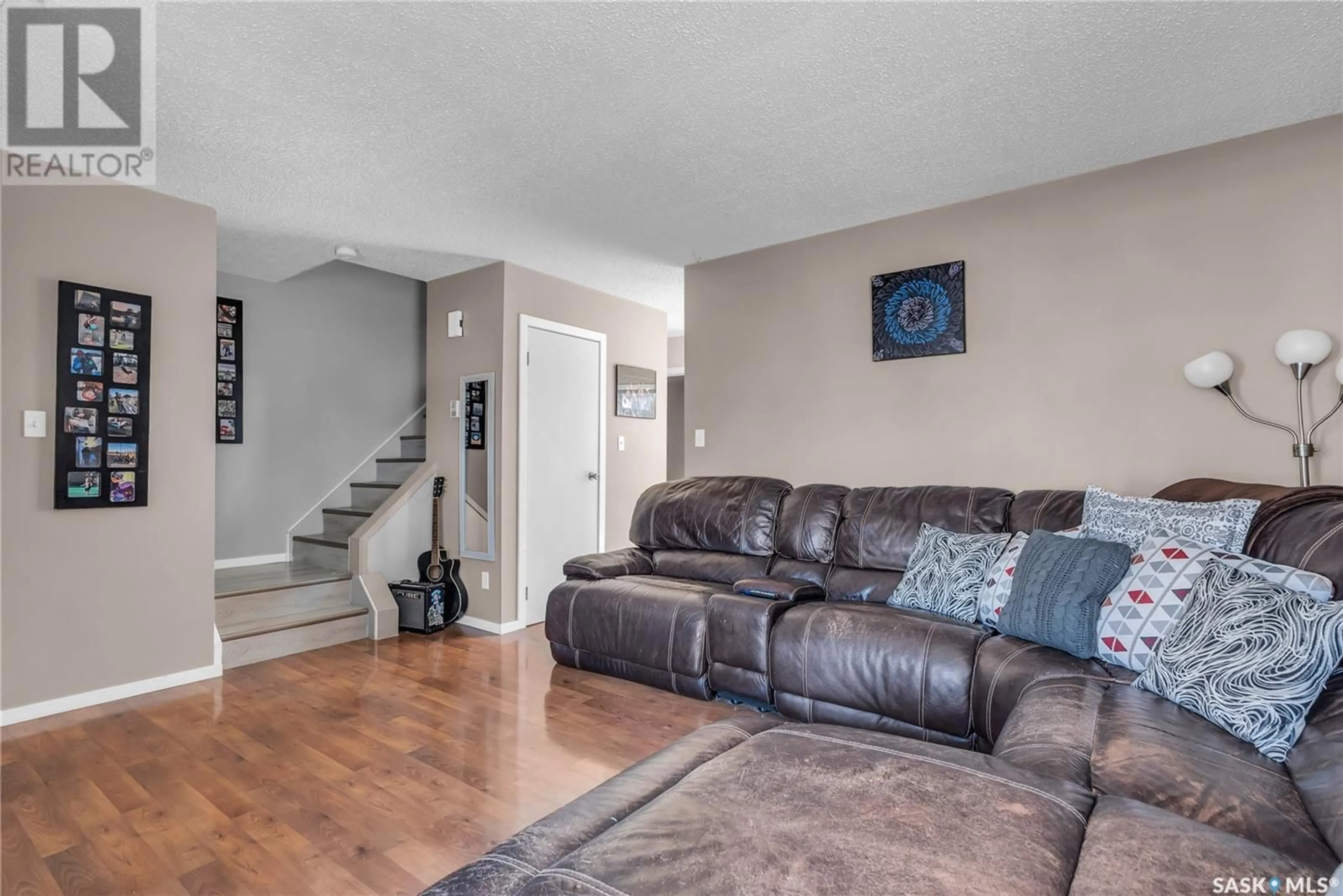 Living room with furniture, unknown for 442 - 444 RUSSELL ROAD, Saskatoon Saskatchewan S7K6K9