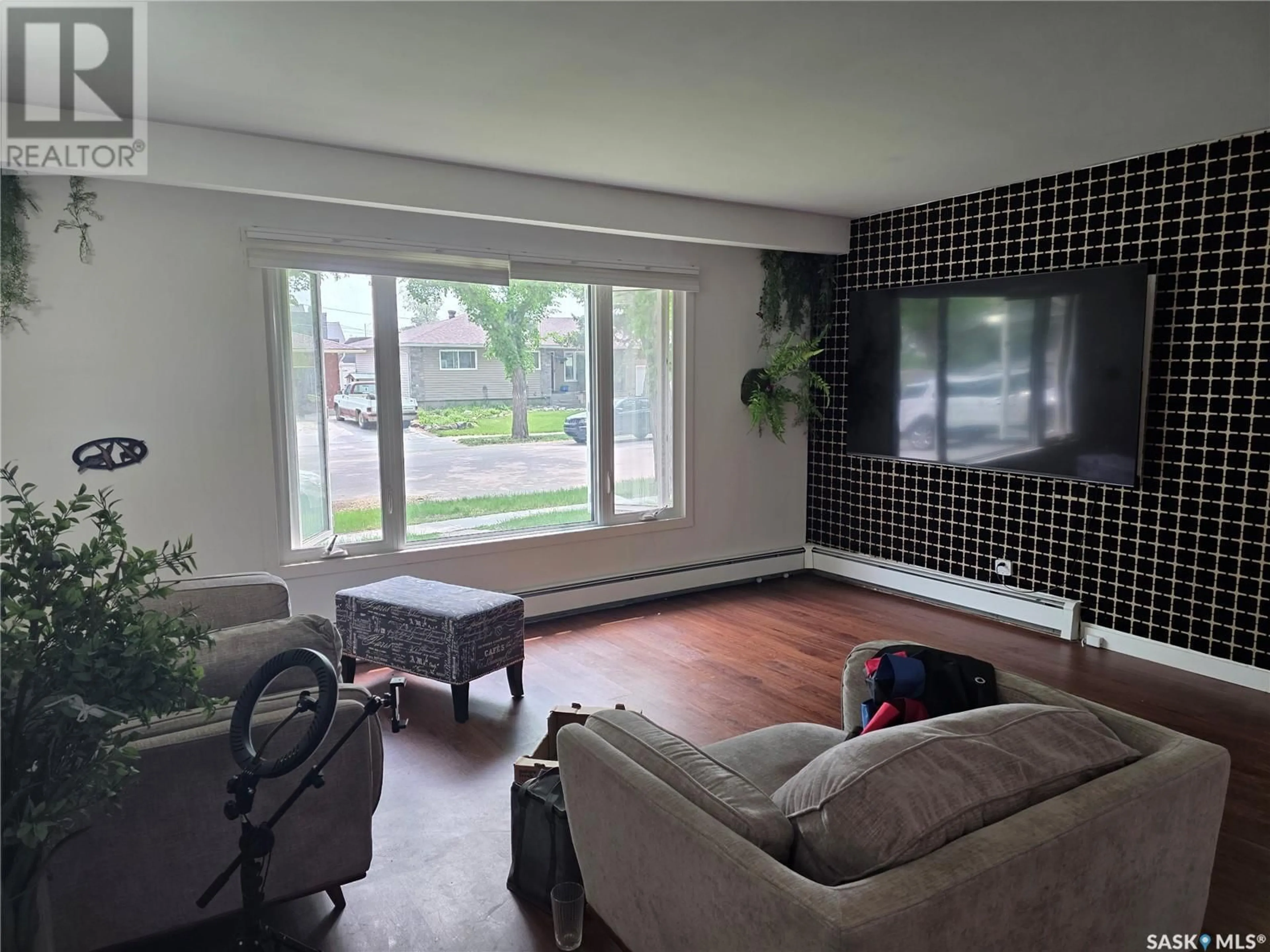 Living room with furniture, unknown for 1960 COWAN CRESCENT, Regina Saskatchewan S4S4C6