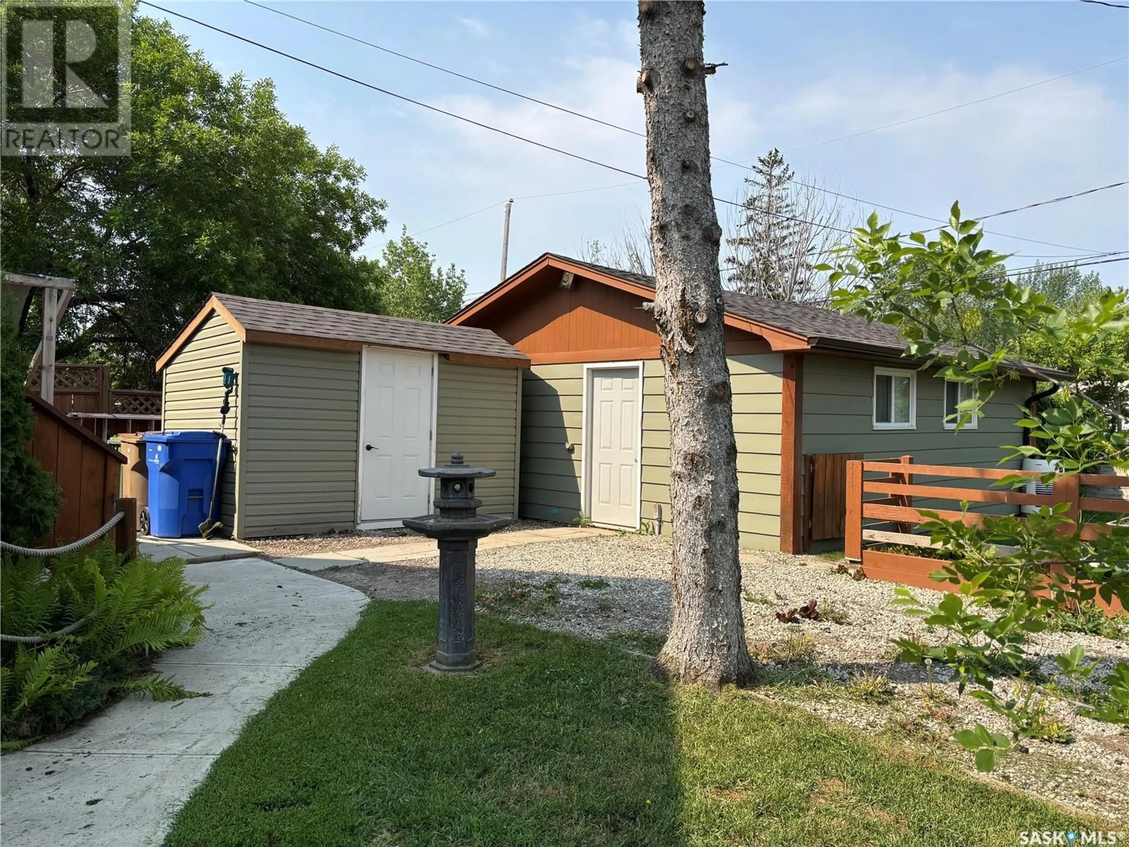 Shed for 400 TORONTO STREET, Regina Saskatchewan S4R1M4