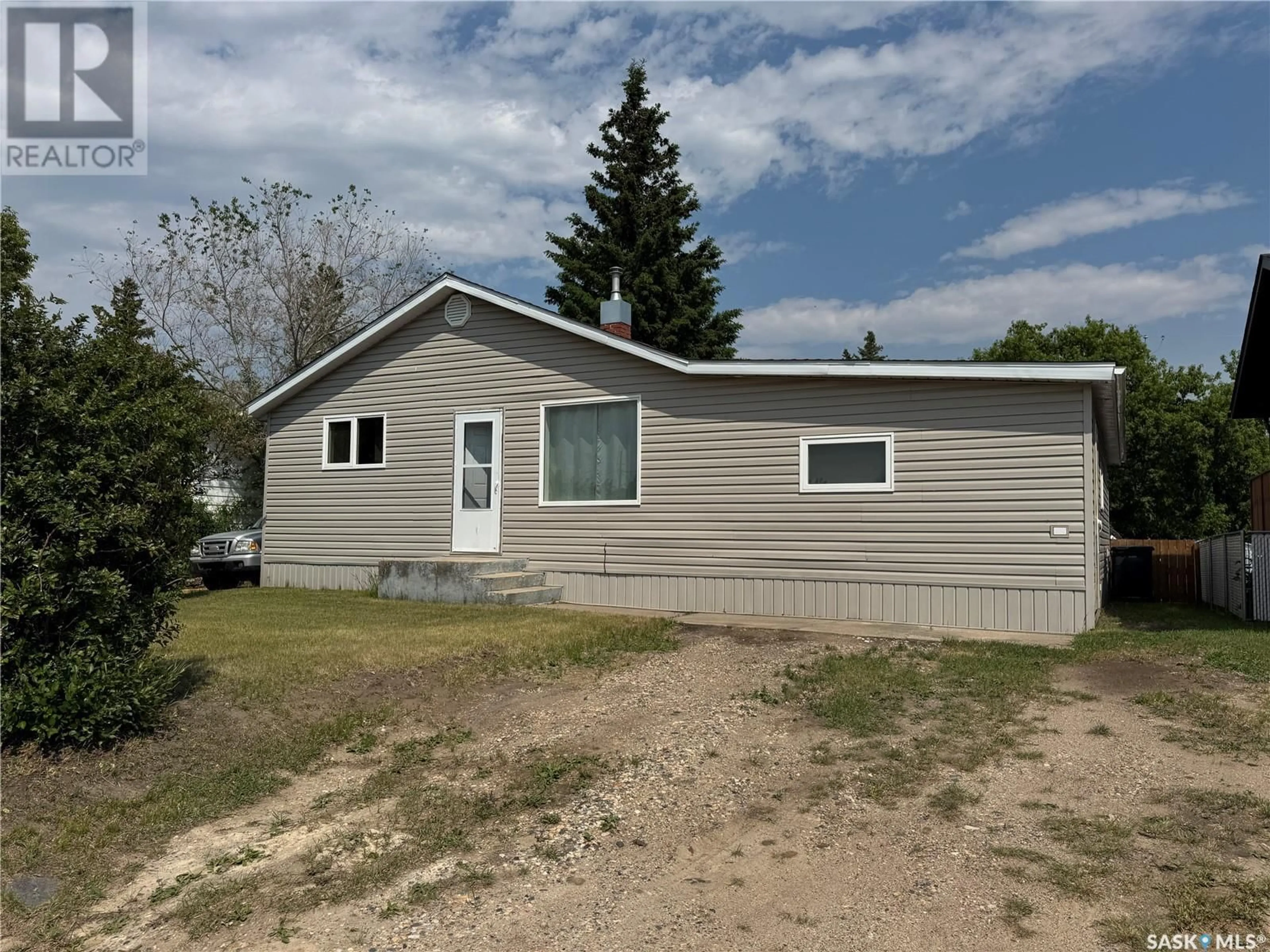 Unknown for 410 6TH STREET, Wynyard Saskatchewan S0A4T0