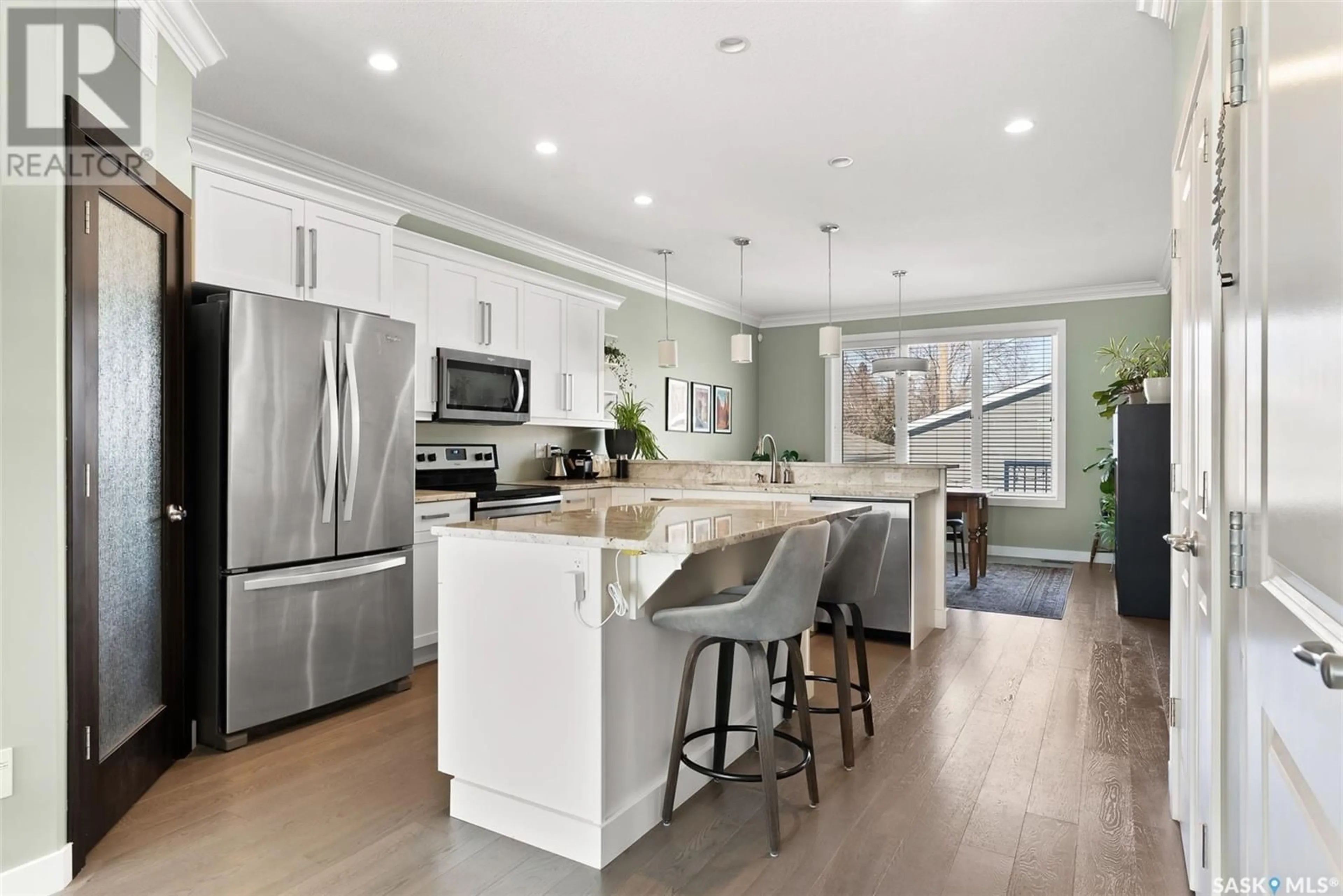 Open concept kitchen, unknown for 3124 HILL AVENUE, Regina Saskatchewan S4S0W3