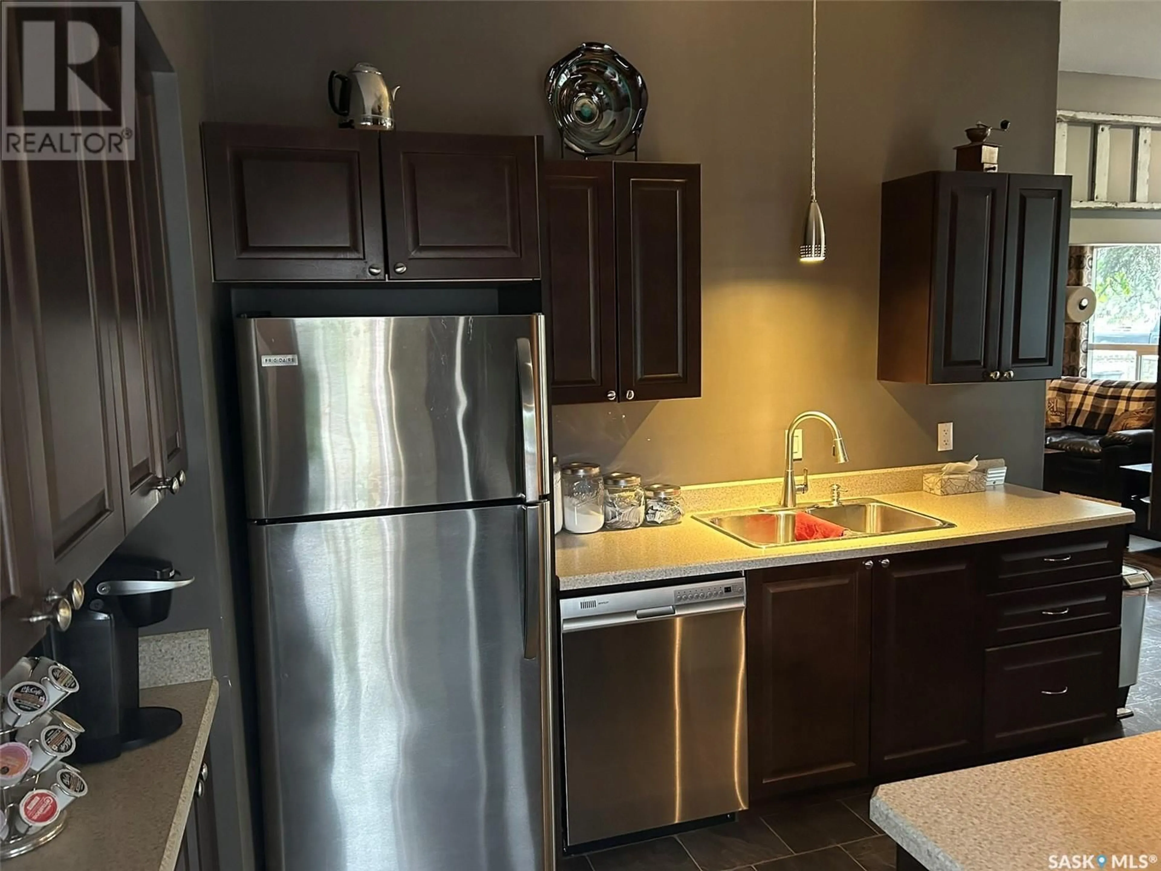 Standard kitchen, unknown for 506 1ST STREET, Hepburn Saskatchewan S0K1Z0