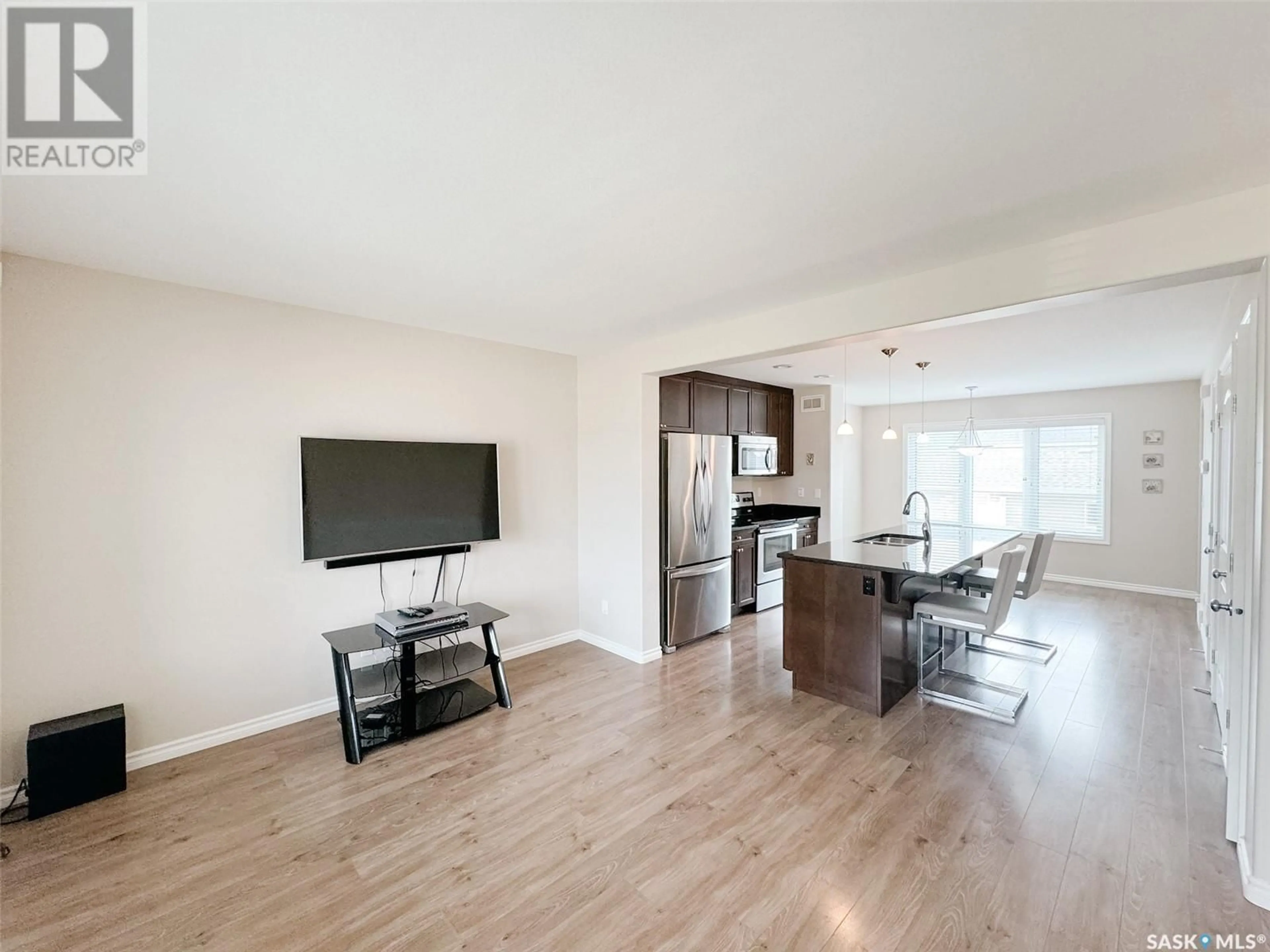 Unknown for 1406 HUNTER ROAD, Saskatoon Saskatchewan S7T0T4