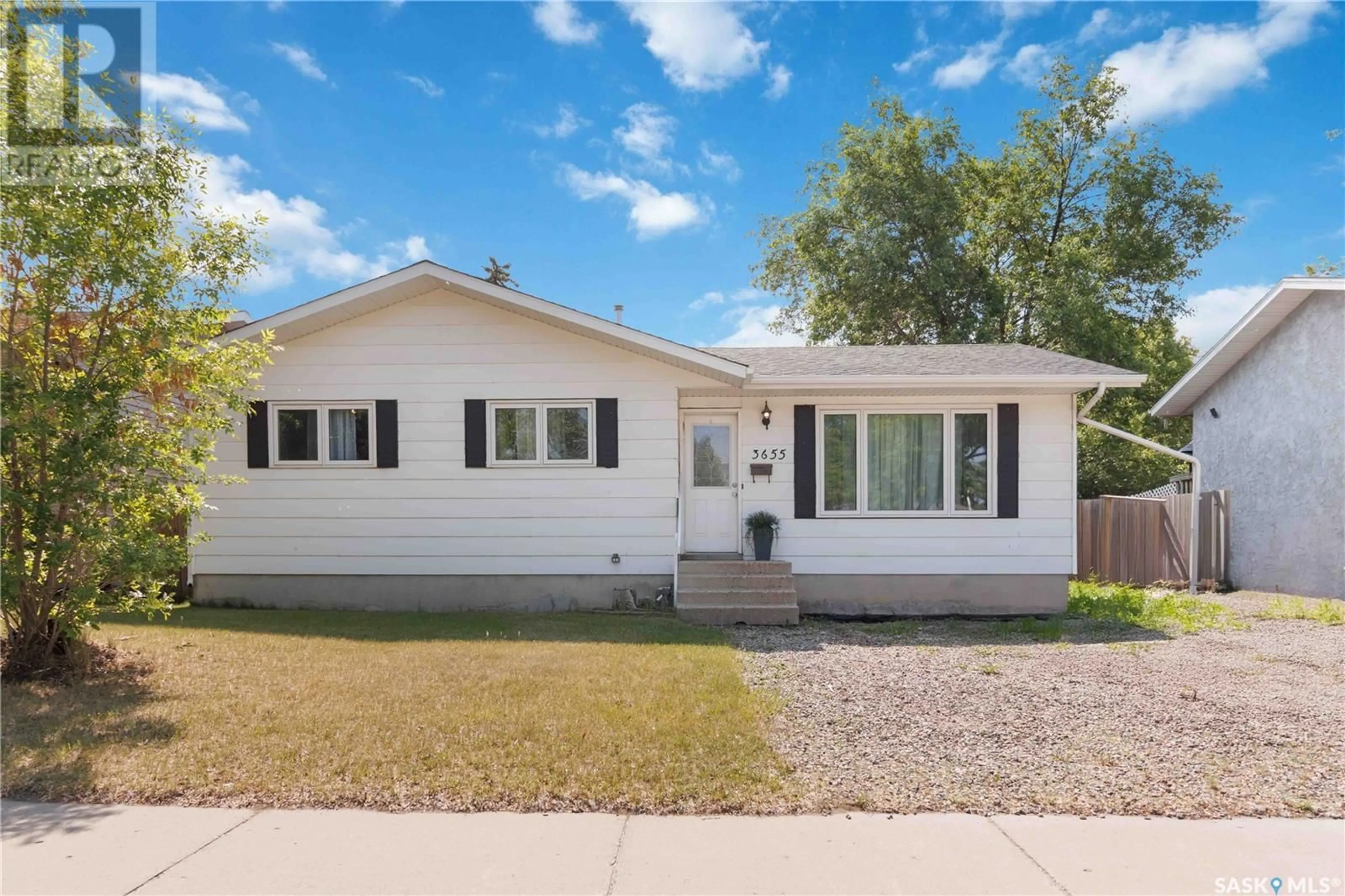 Home with vinyl exterior material, street for 3655 FAIRLIGHT DRIVE, Saskatoon Saskatchewan S7M4L7