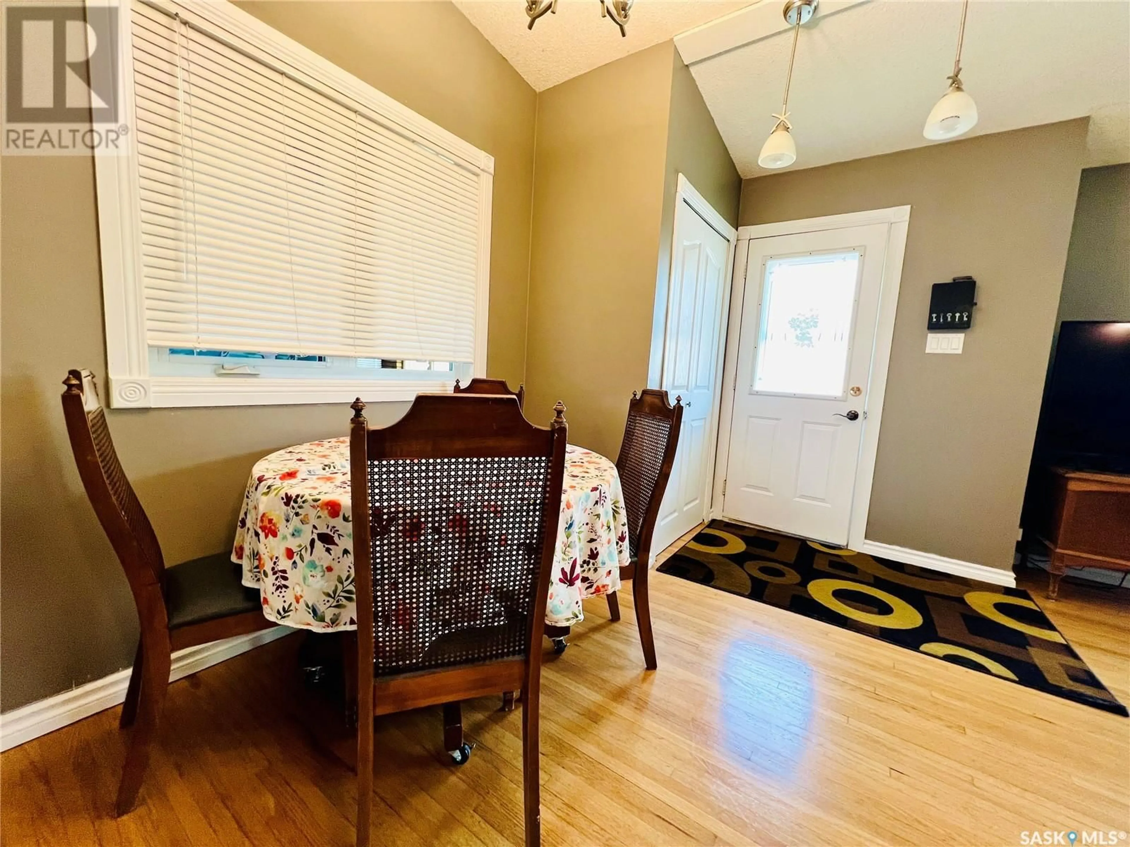 A pic of a room for 284 10TH AVENUE, Swift Current Saskatchewan S9H1P1