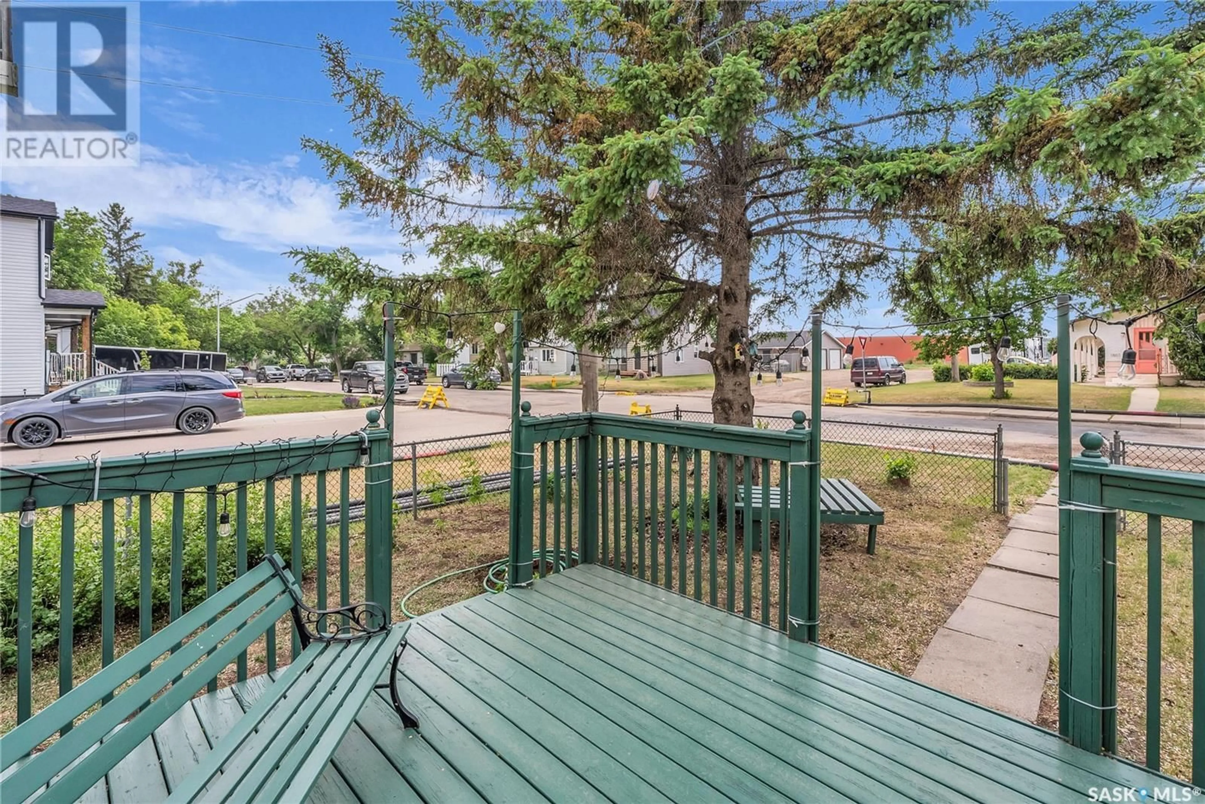 Patio, street for N - 1502 1ST AVENUE, Saskatoon Saskatchewan S7K1Z3