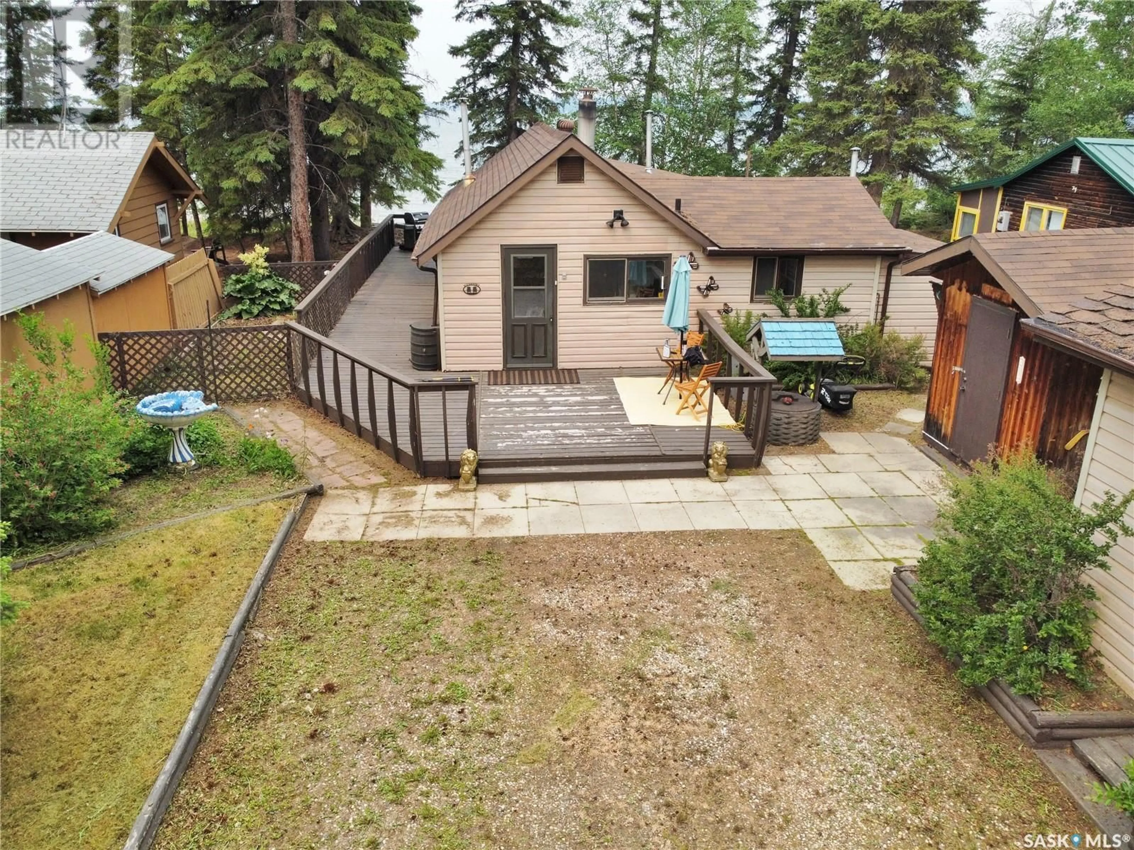 A pic from outside/outdoor area/front of a property/back of a property/a pic from drone, unknown for 228 LAKESHORE DRIVE, Lakeland Rm No. 521 Saskatchewan S0J0N0