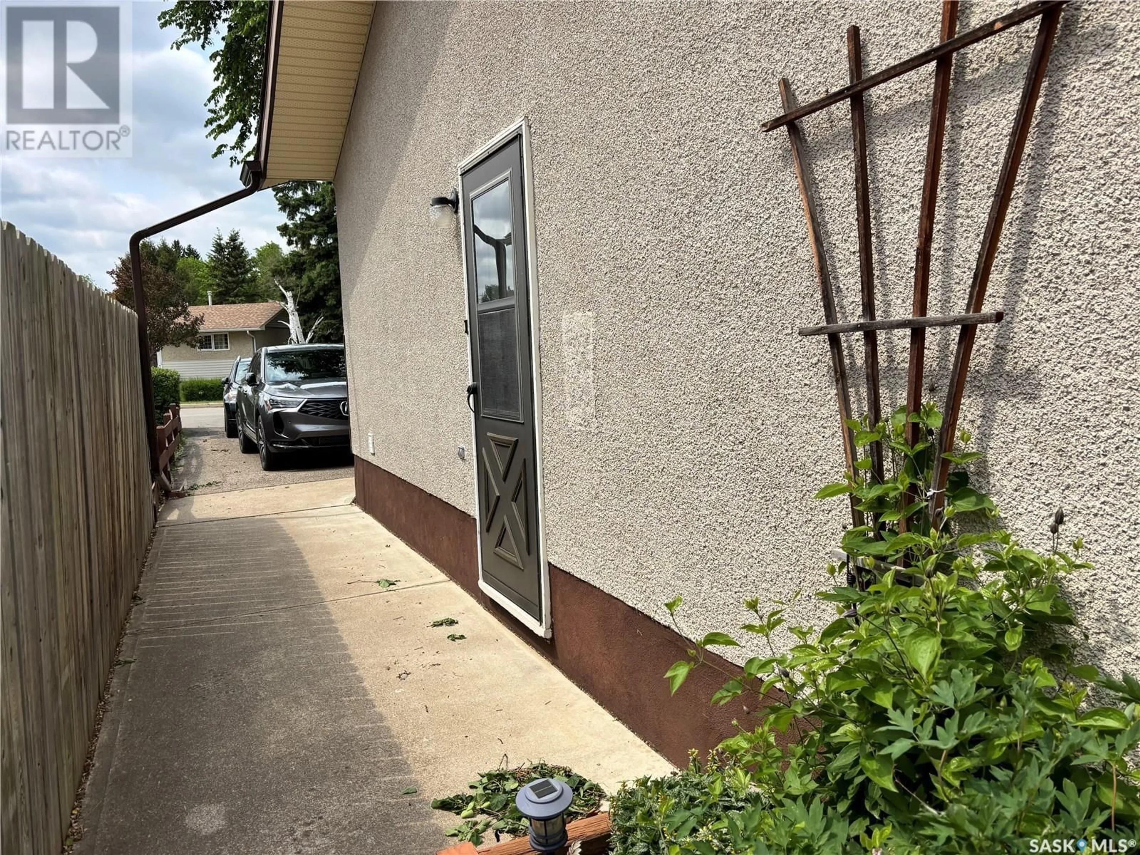 Unknown for 1468 GOSHEN PLACE, Prince Albert Saskatchewan S6V0R8