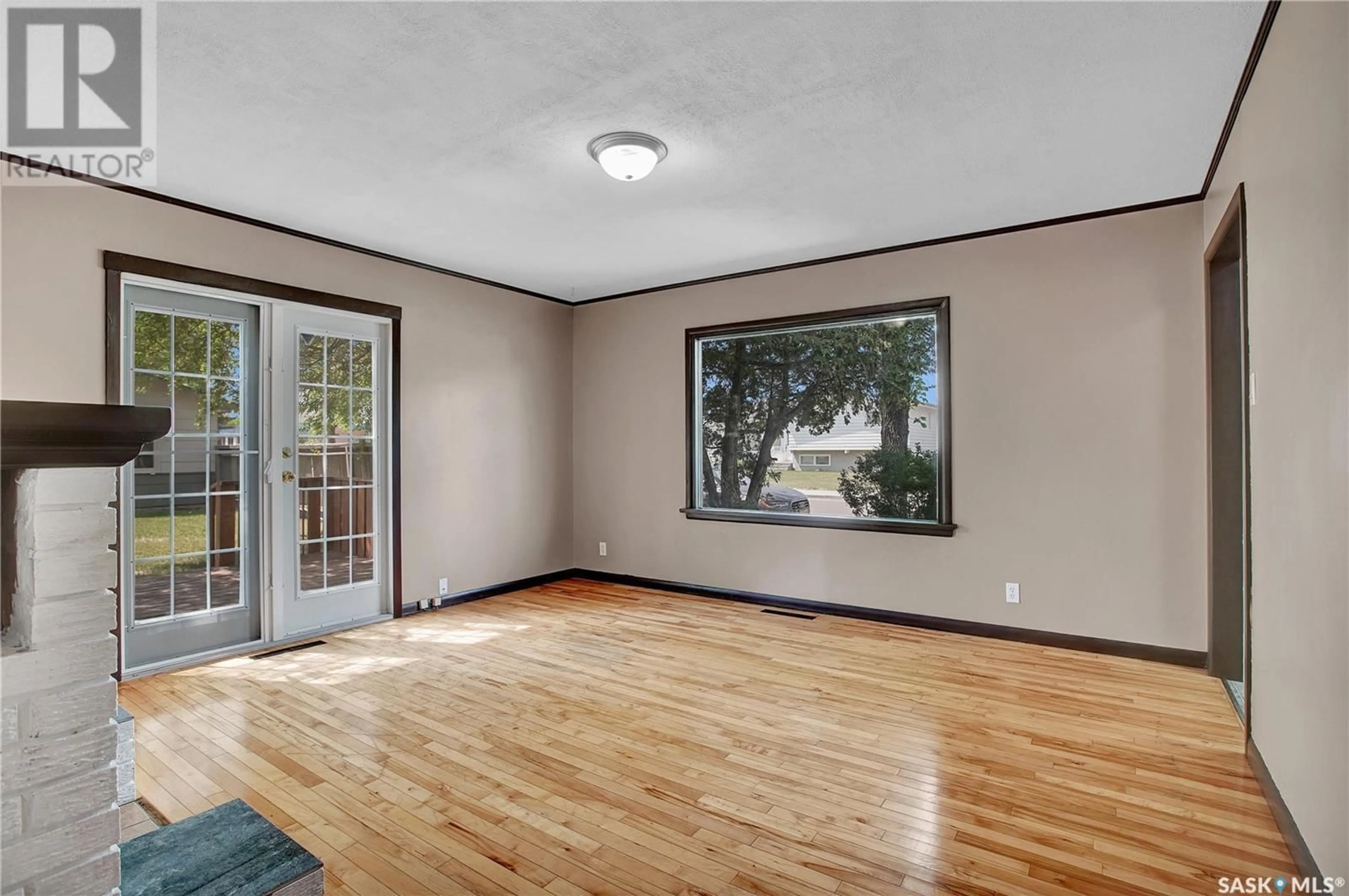 A pic of a room for 507 EGBERT AVENUE, Saskatoon Saskatchewan S7N1X4