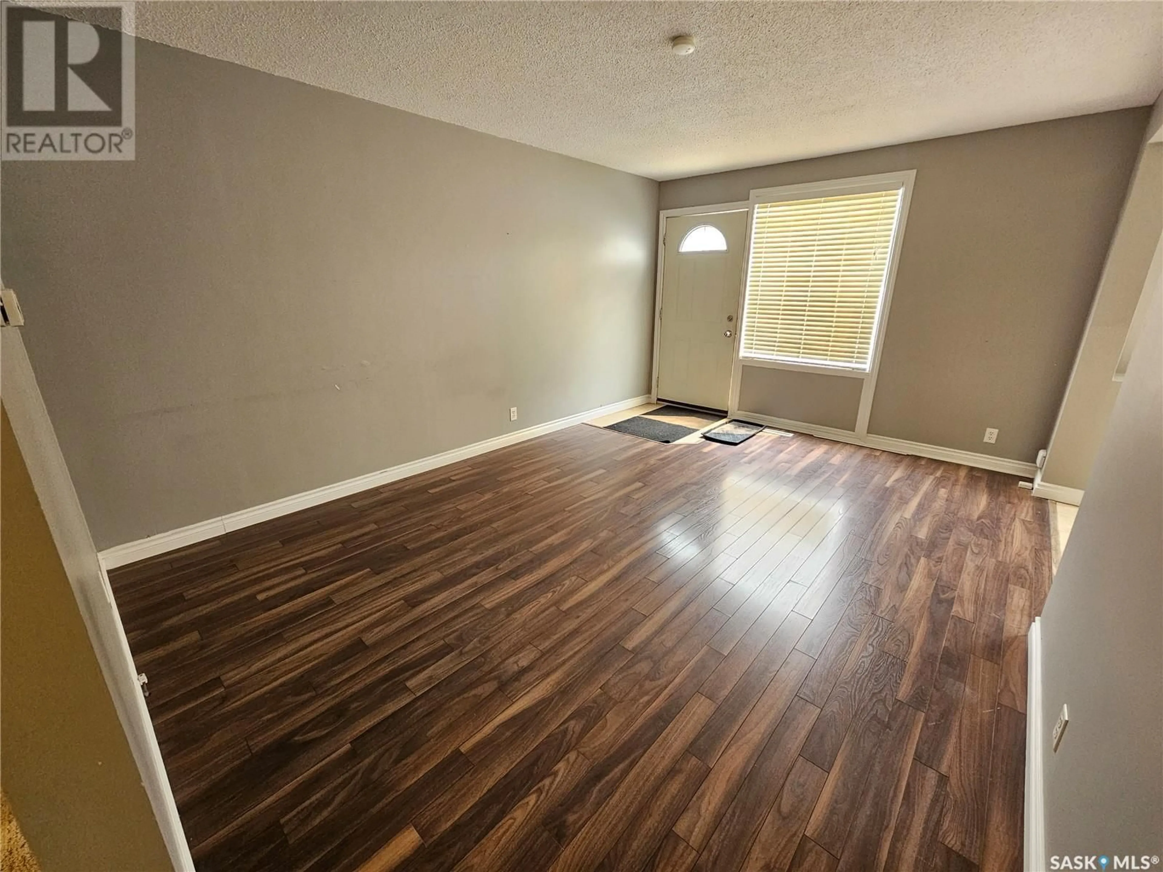 A pic of a room for 13 - 1292 GORDON ROAD, Moose Jaw Saskatchewan S6H7V9