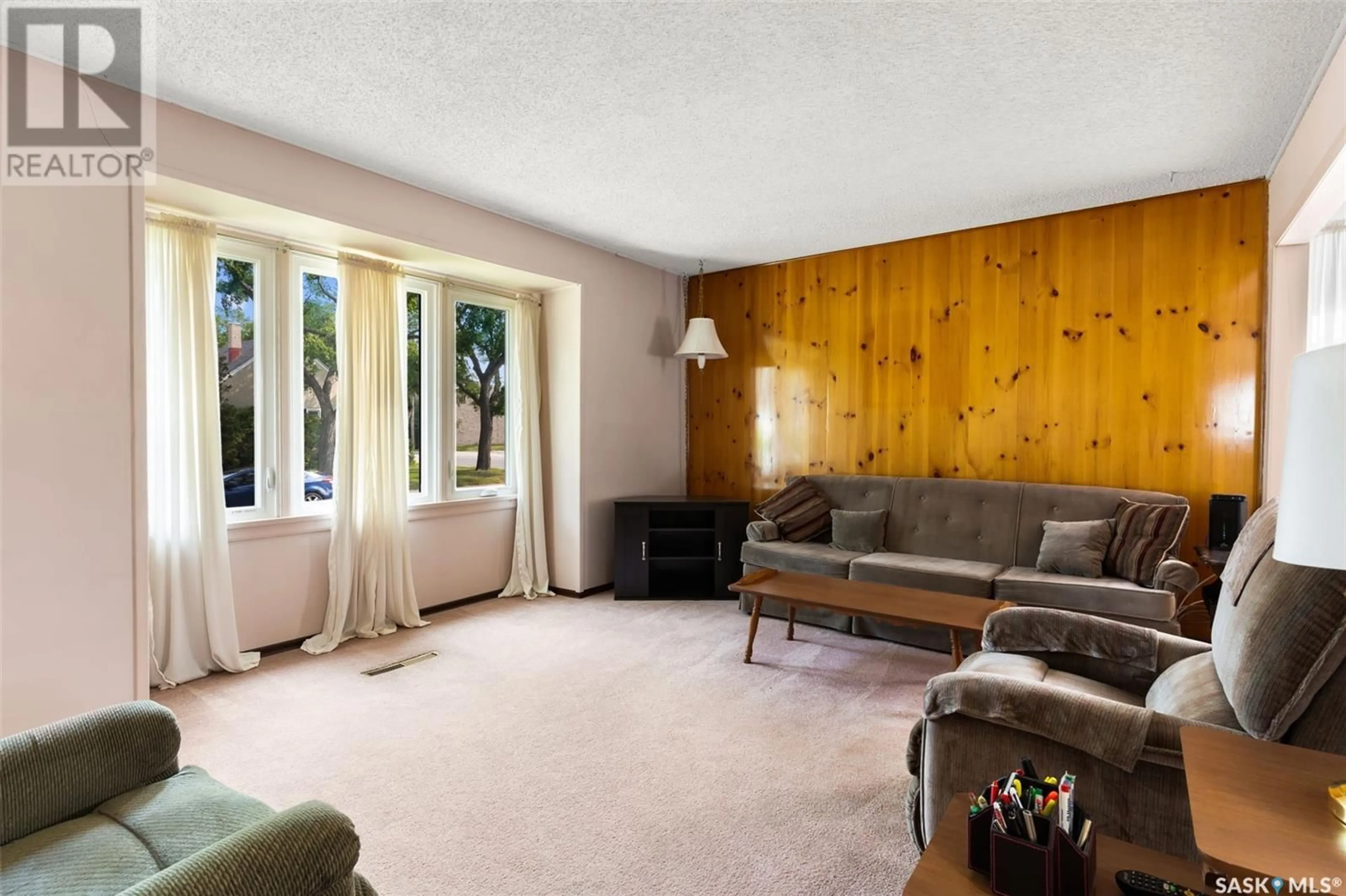 Living room with furniture, unknown for 3 SUSSEX CRESCENT, Regina Saskatchewan S4T6A3