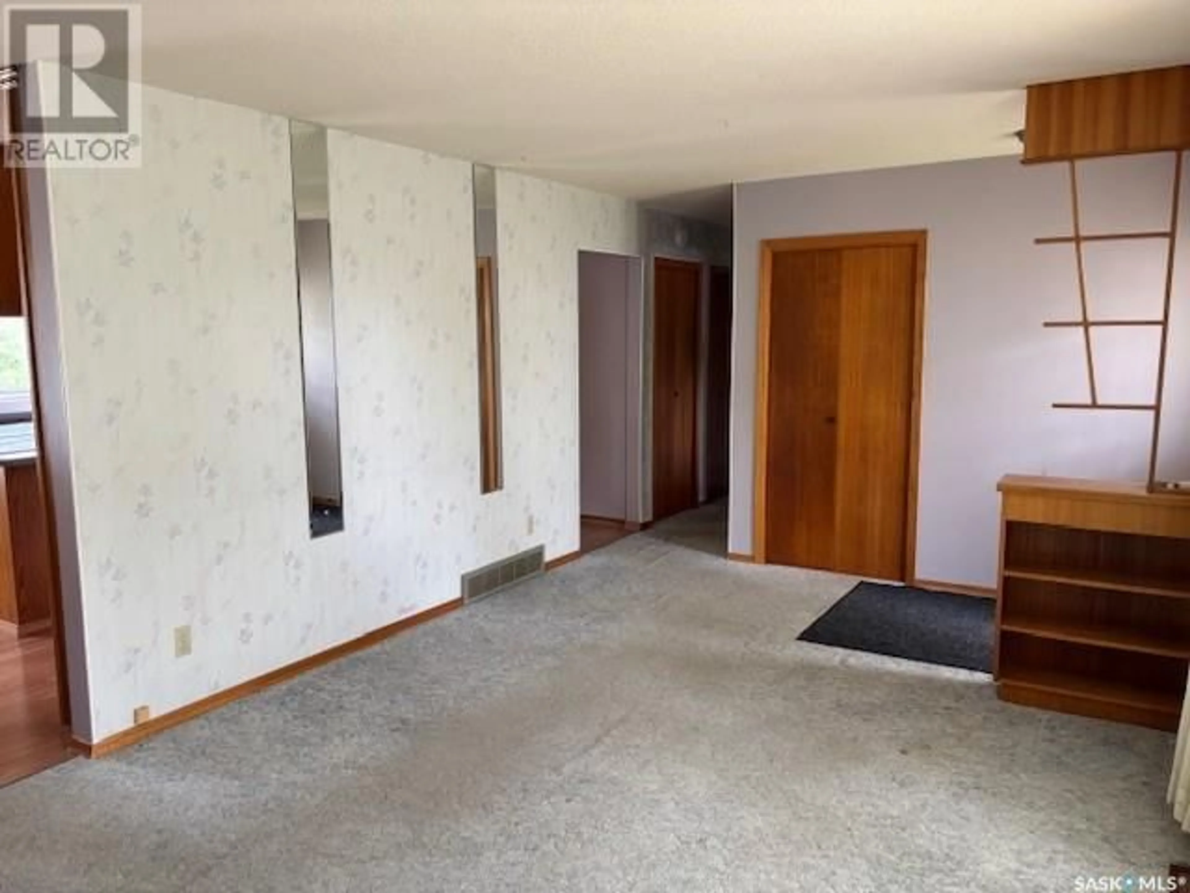 A pic of a room for 123 CENTRE AVENUE, Canora Saskatchewan S0A0L0