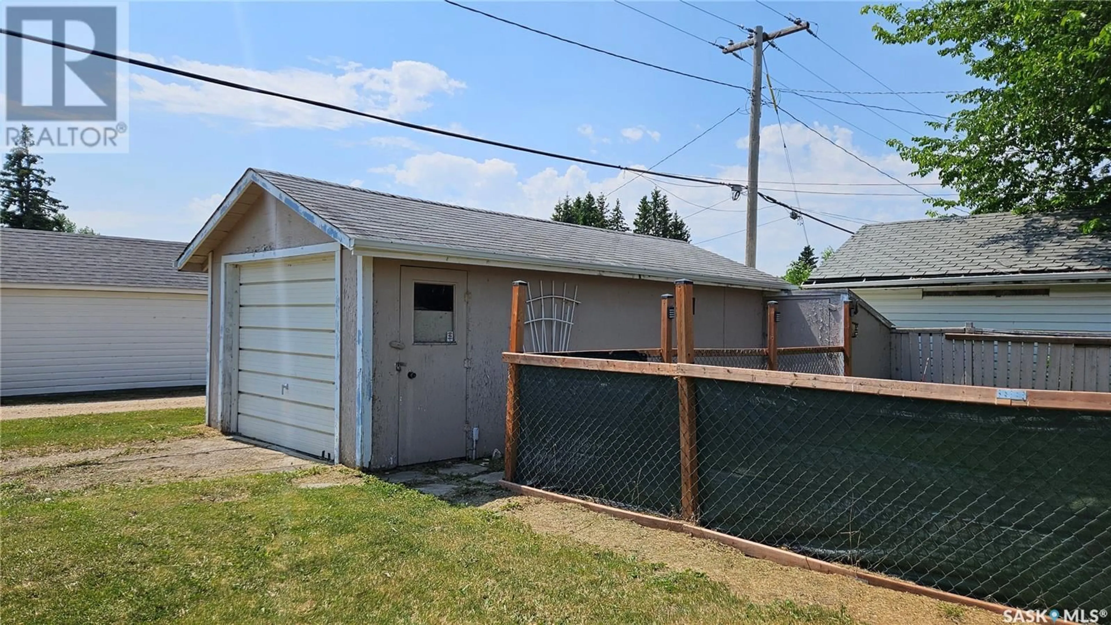 Shed for 201 3RD STREET, Wakaw Saskatchewan S0K4P0