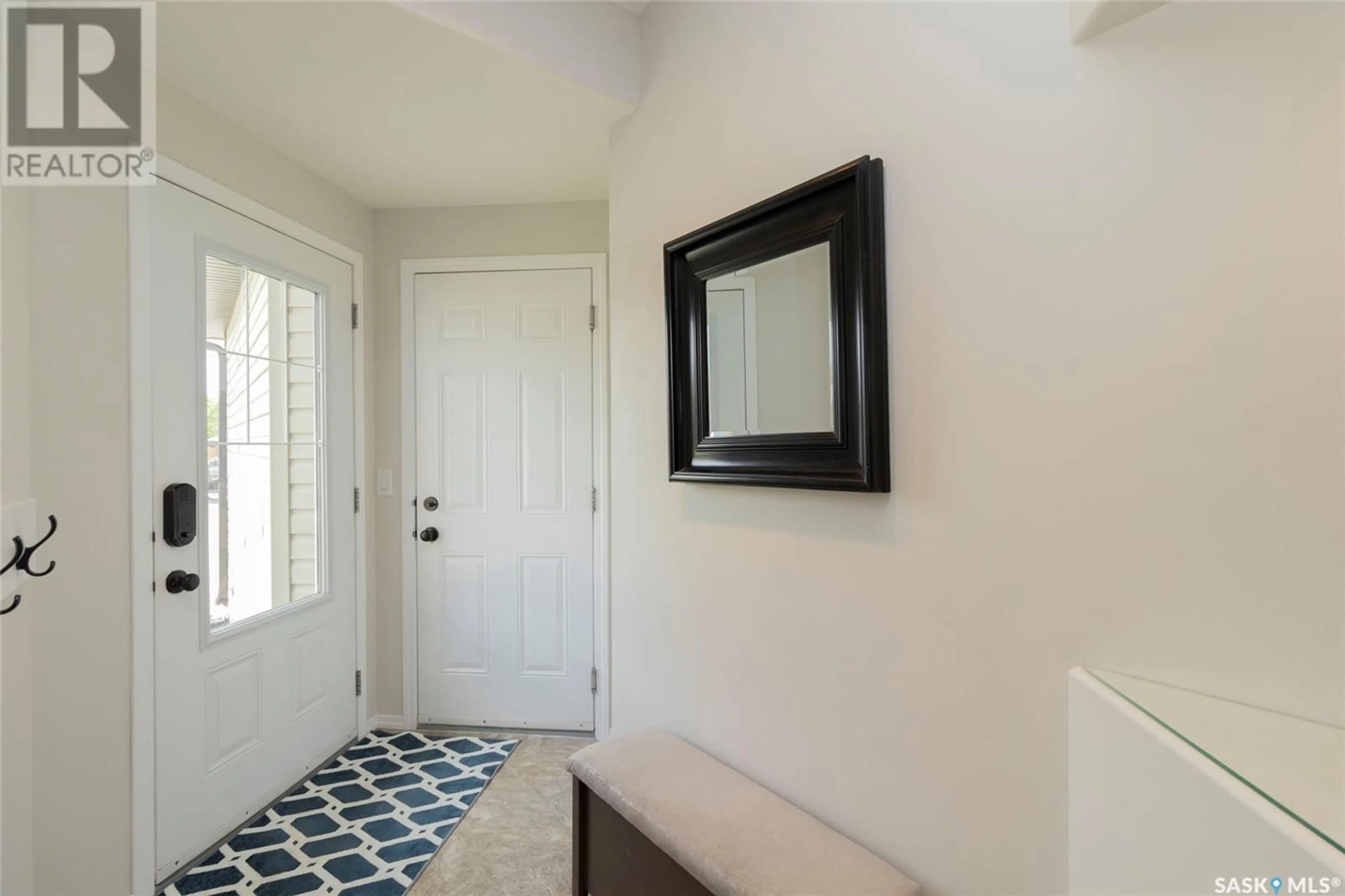Indoor entryway for 305 QUESSY DRIVE, Martensville Saskatchewan S0K0A2