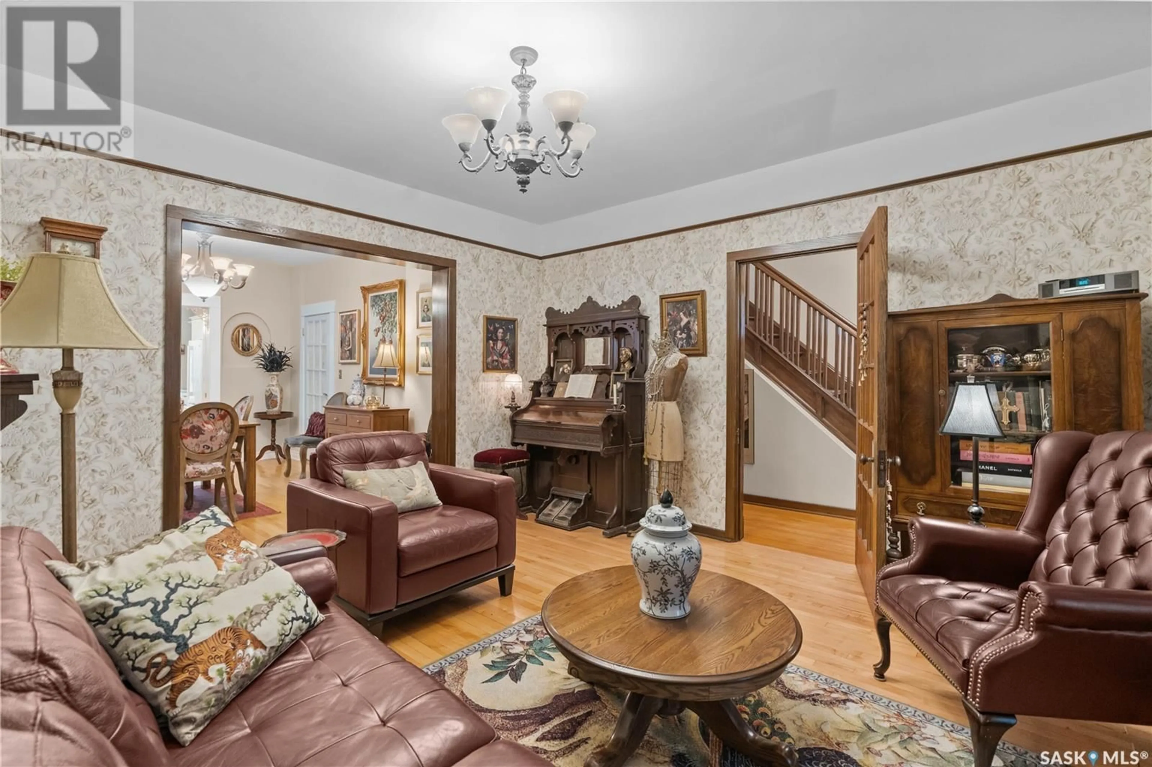 Living room with furniture, unknown for 2852 RAE STREET, Regina Saskatchewan S4S1R3