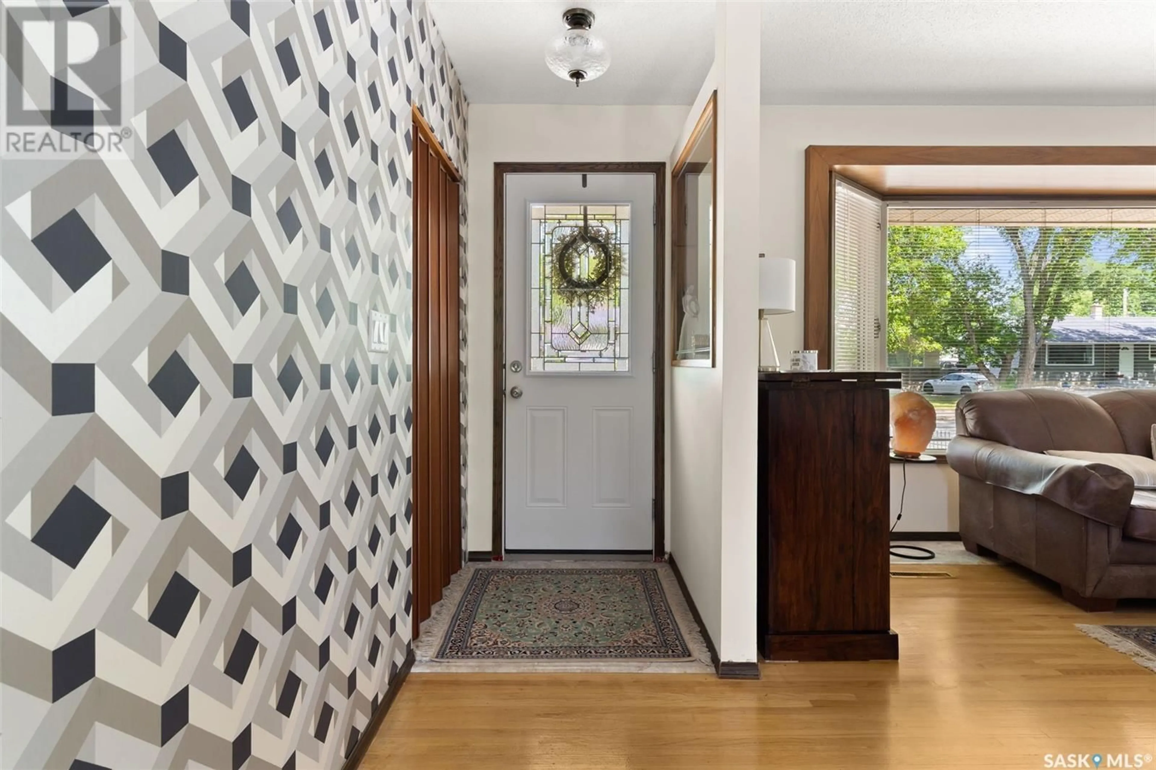 Indoor entryway for 61 MALONE CRESCENT, Regina Saskatchewan S4S5J4