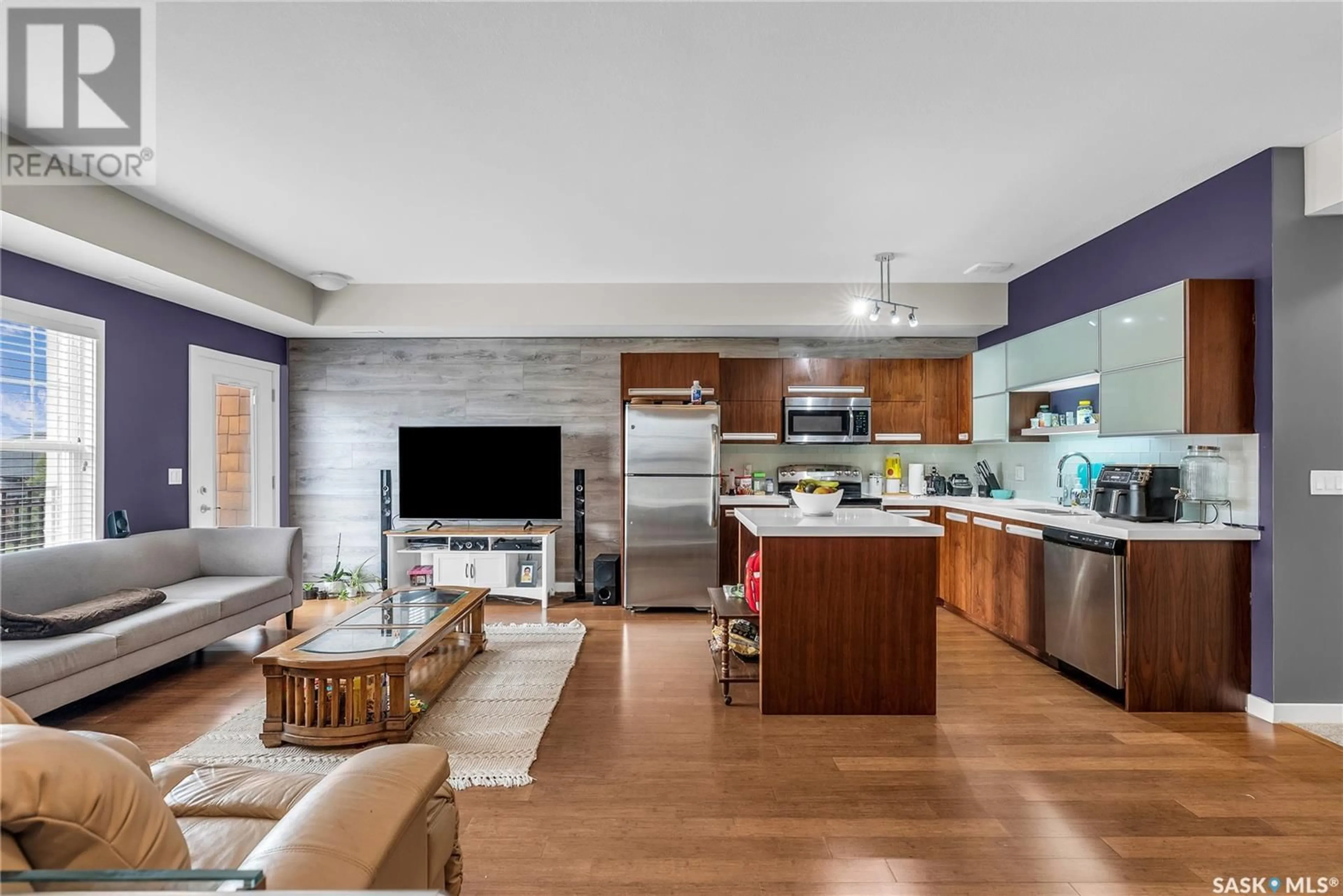 Open concept kitchen, unknown for 1015 - 2508 PATRICK CRESCENT, Saskatoon Saskatchewan S7W0M1