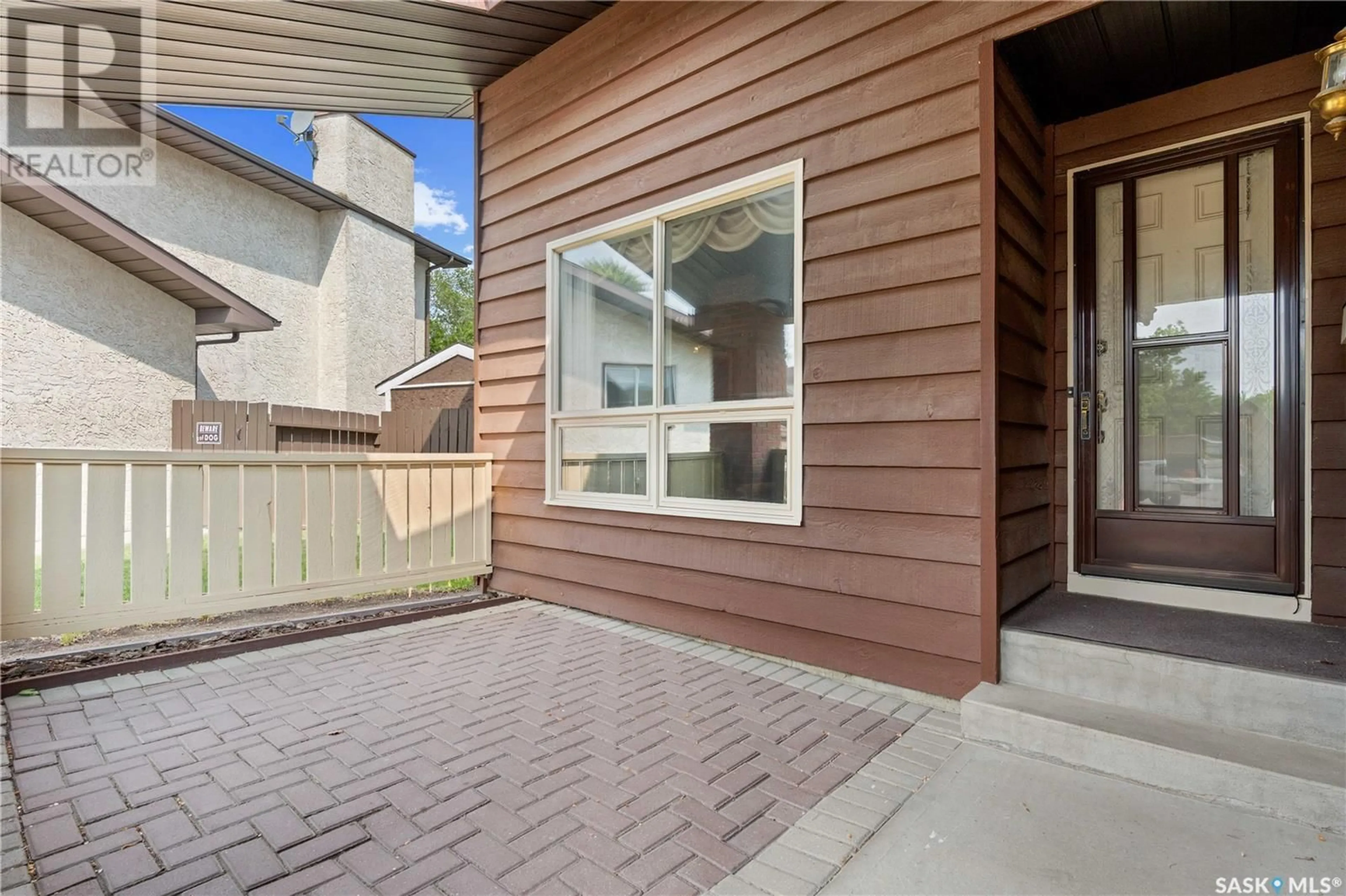 Patio, street for 2614 KLIMAN CRESCENT, Regina Saskatchewan S4V0M2