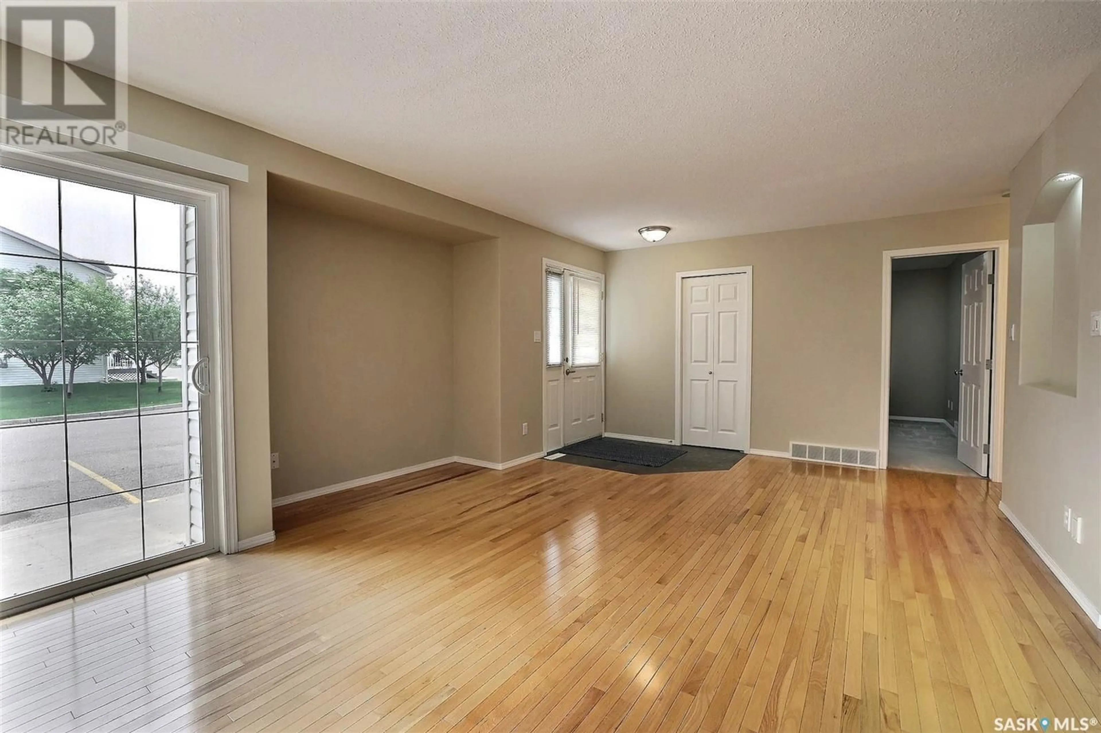 A pic of a room for 4742 MARIGOLD DRIVE, Regina Saskatchewan S4X4S2