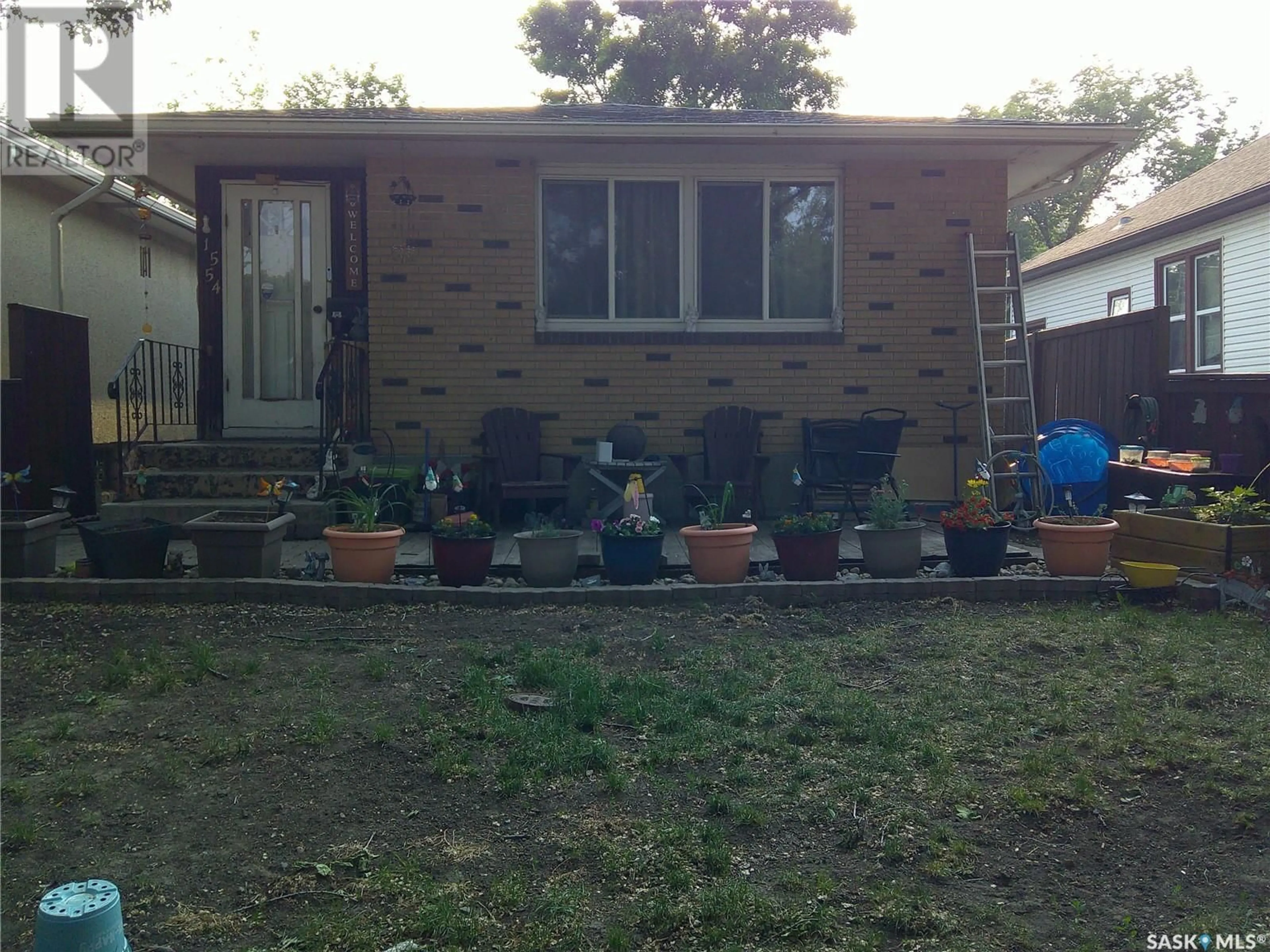 Patio, street for 1554 RETALLACK STREET, Regina Saskatchewan S4T2J4