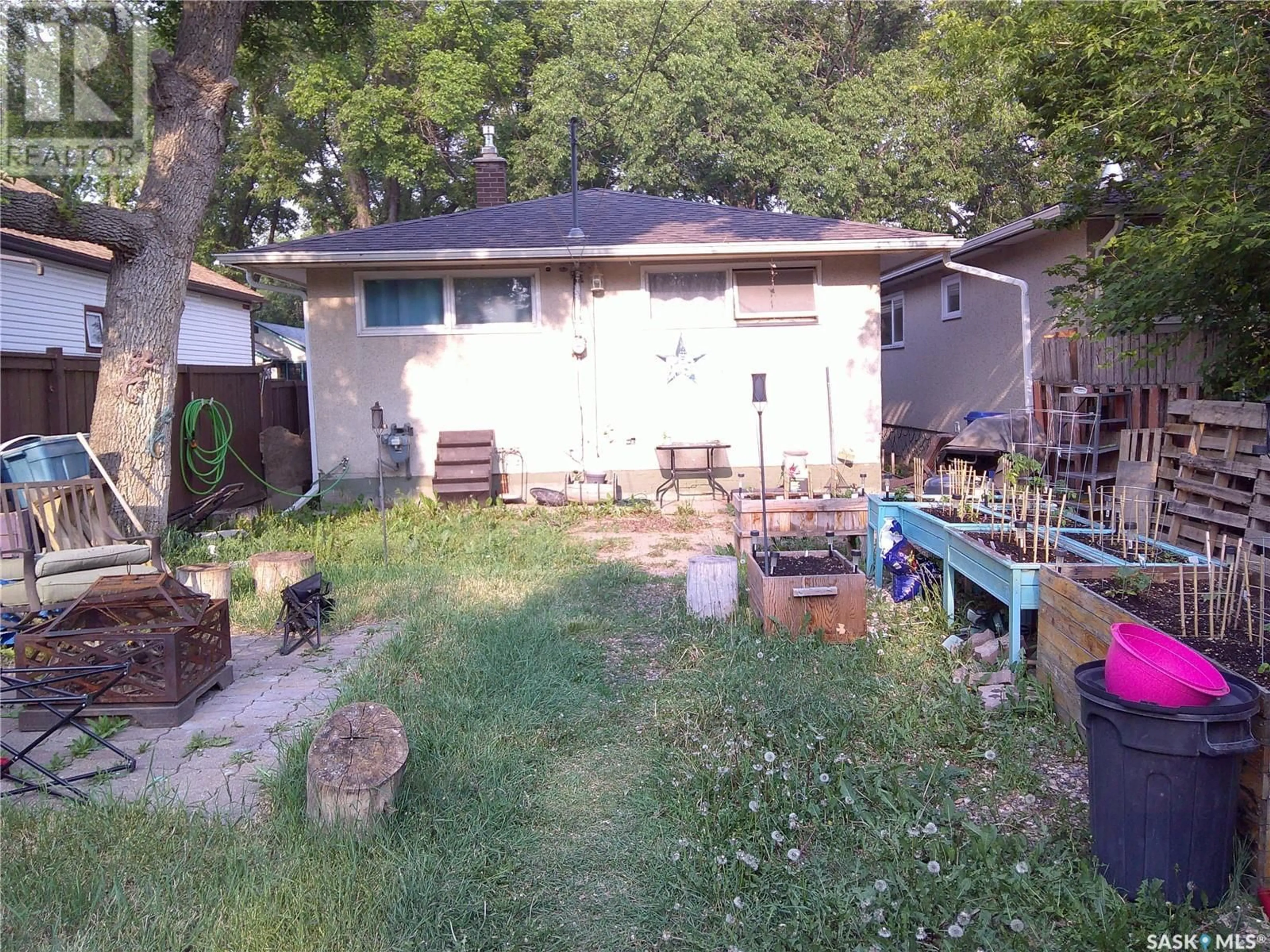 Shed for 1554 RETALLACK STREET, Regina Saskatchewan S4T2J4