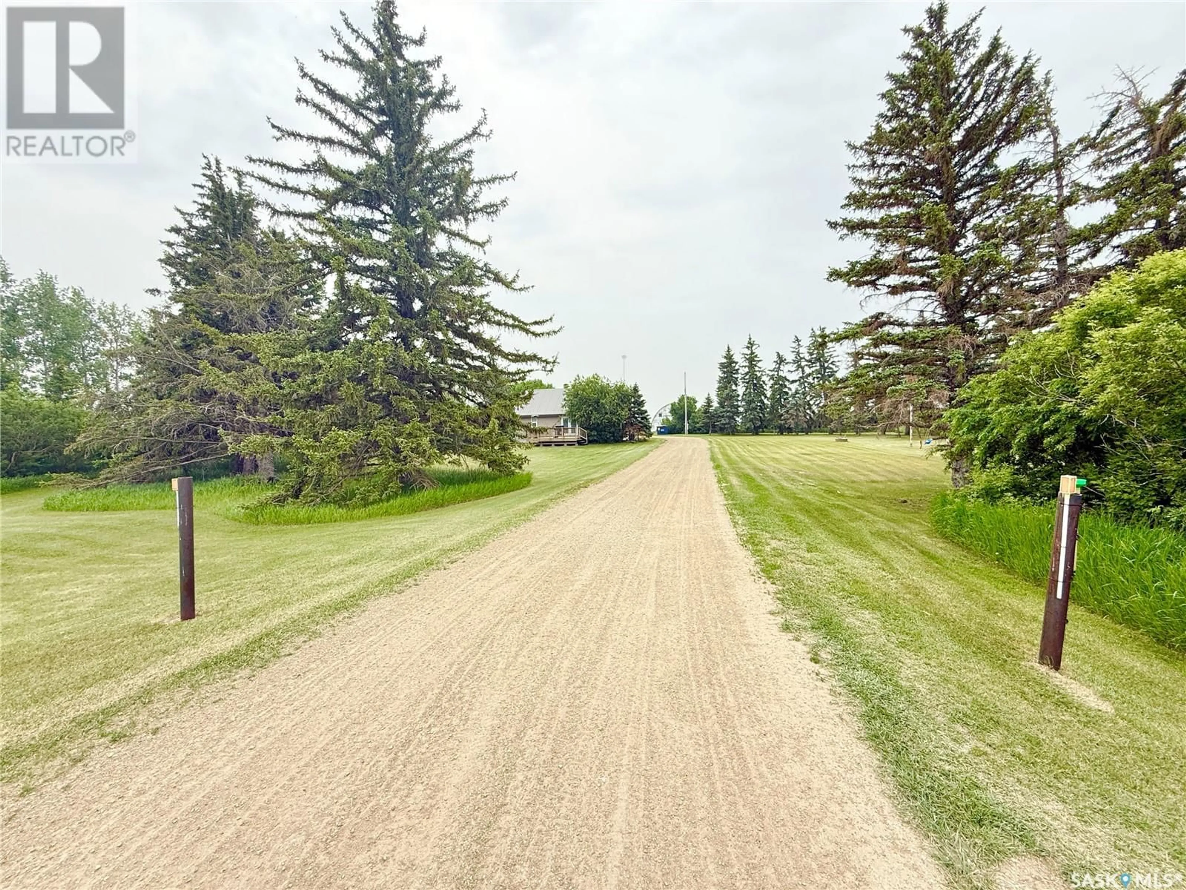 A pic from outside/outdoor area/front of a property/back of a property/a pic from drone, unknown for WEYBURN ACREAGE, Weyburn Rm No. 67 Saskatchewan S4H2K1