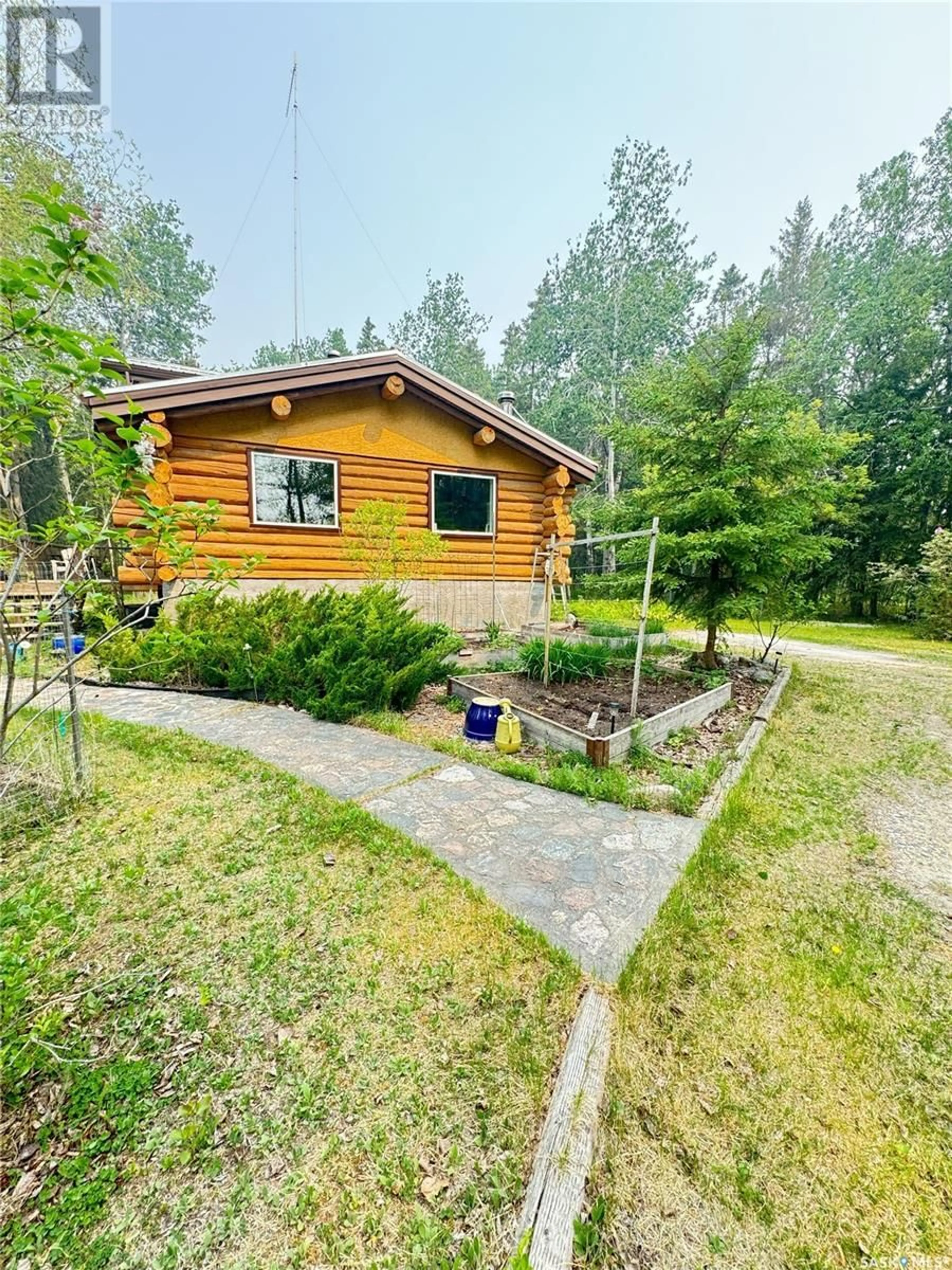 A pic from outside/outdoor area/front of a property/back of a property/a pic from drone, street for Paddockwood Rm No. 520 Saskatchewan S0J0N0