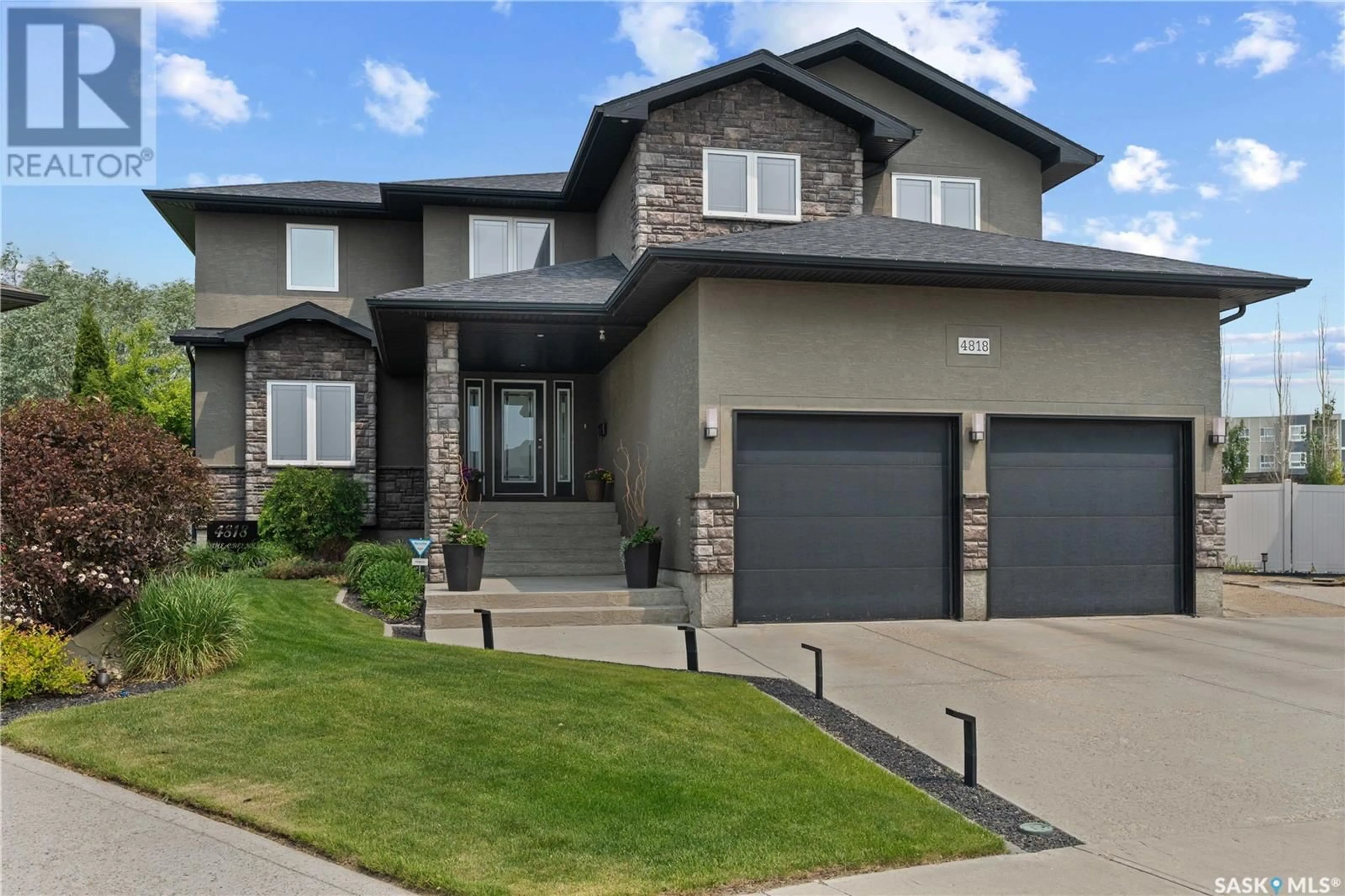 Home with vinyl exterior material, street for 4818 SANDPIPER CRESCENT, Regina Saskatchewan S4V1M8