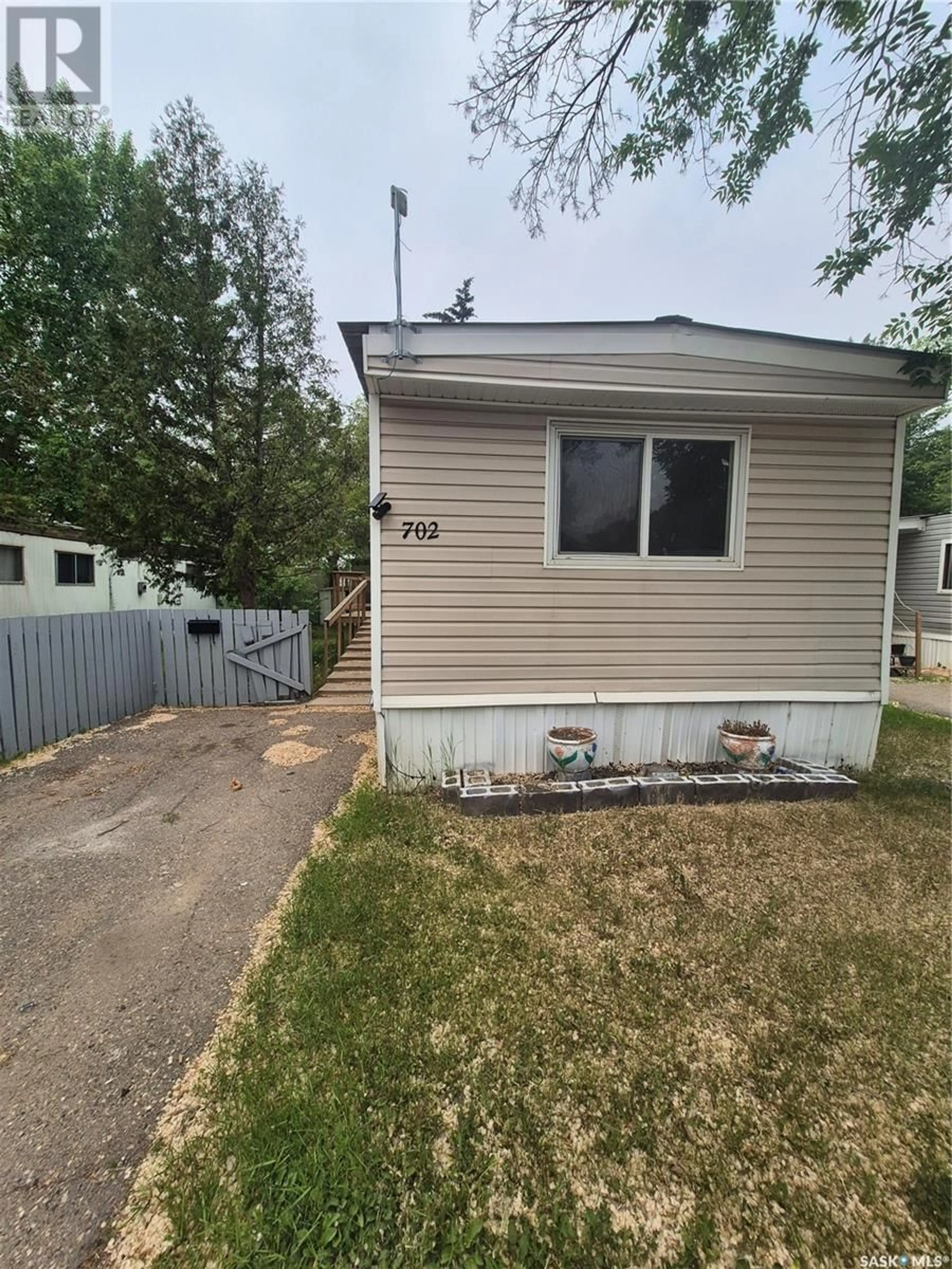 Shed for 1524 - 702 RAYNER AVENUE, Saskatoon Saskatchewan S7N2P8