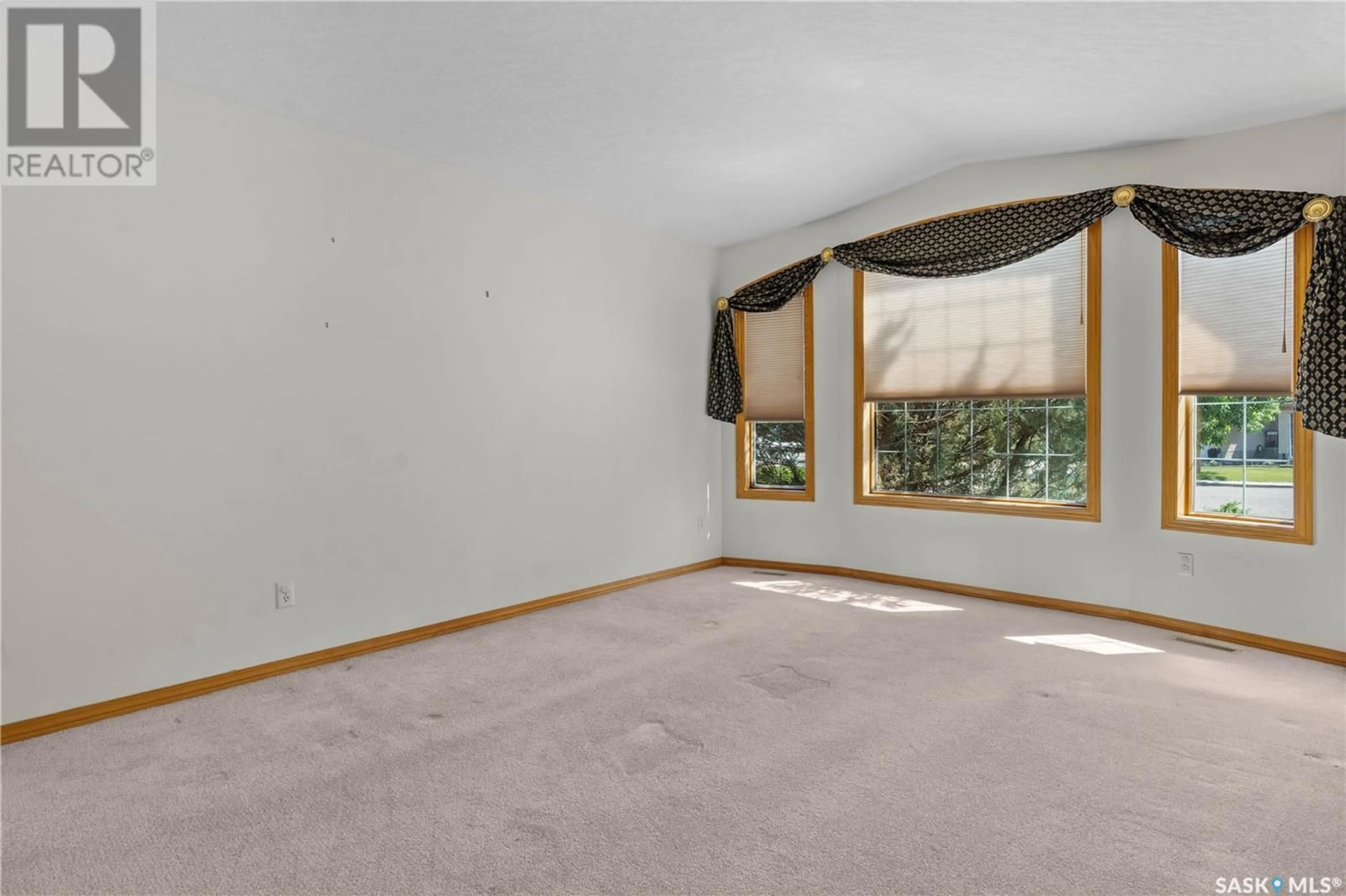 A pic of a room for 4226 WASCANA RIDGE, Regina Saskatchewan S4V2T1