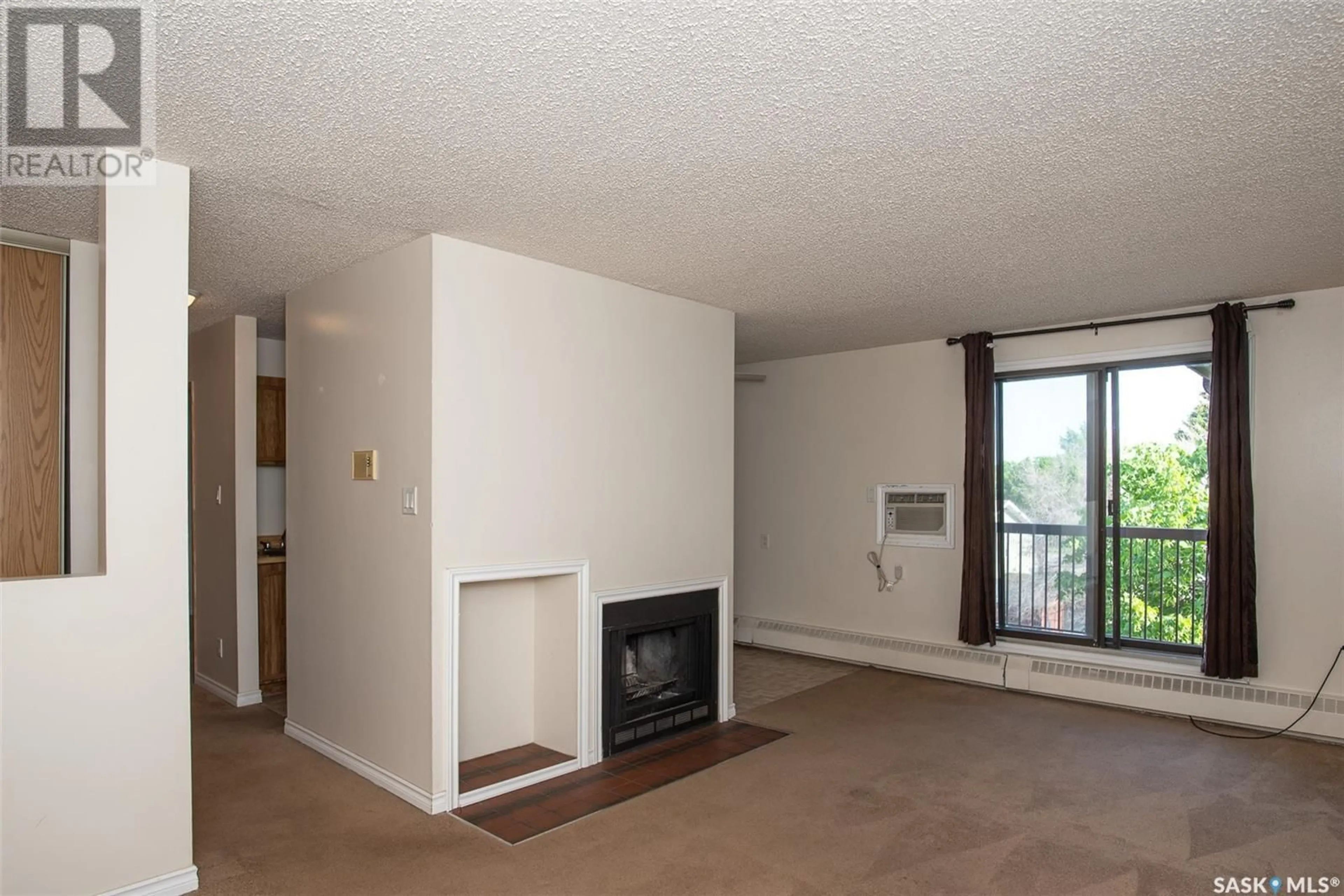 A pic of a room for 31 - 308 RODENBUSH DRIVE, Regina Saskatchewan S4R7W7