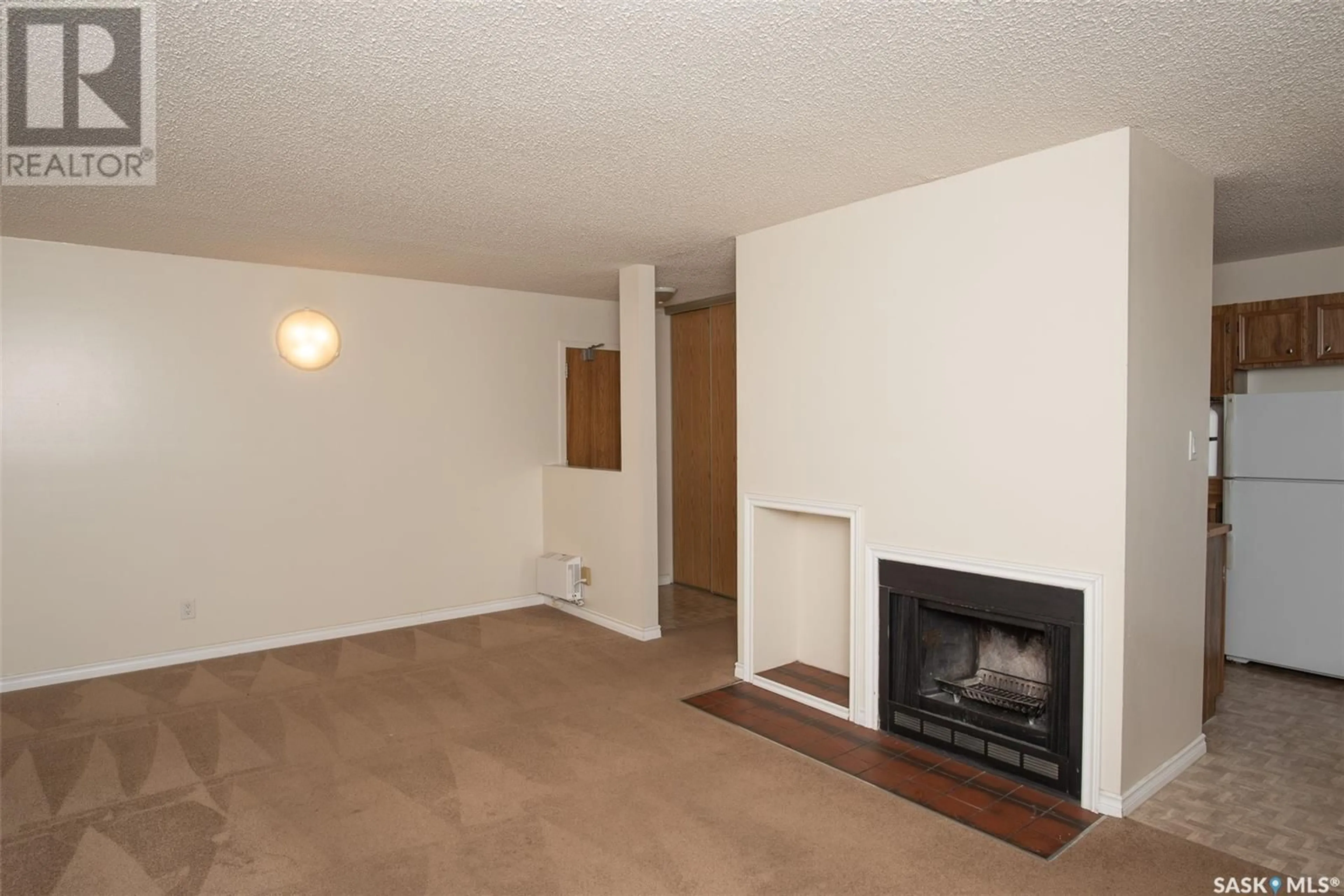 A pic of a room for 31 - 308 RODENBUSH DRIVE, Regina Saskatchewan S4R7W7