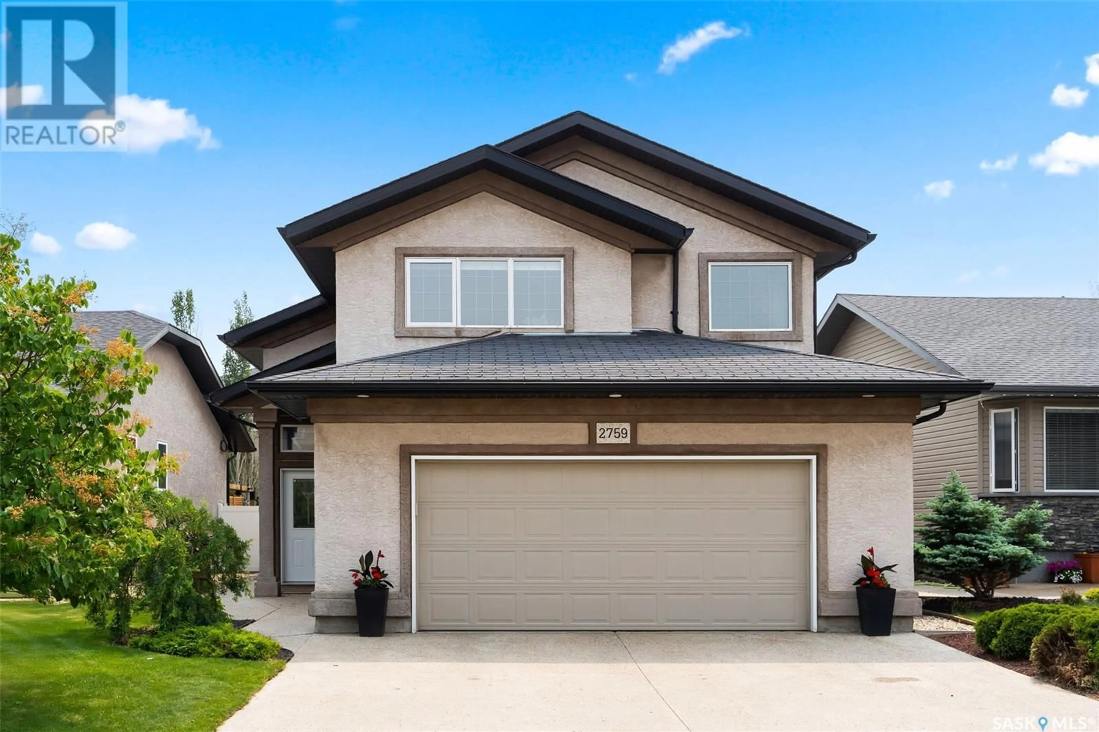 Home with vinyl exterior material, street for 2759 SUNNINGHILL CRESCENT, Regina Saskatchewan S4V0N5