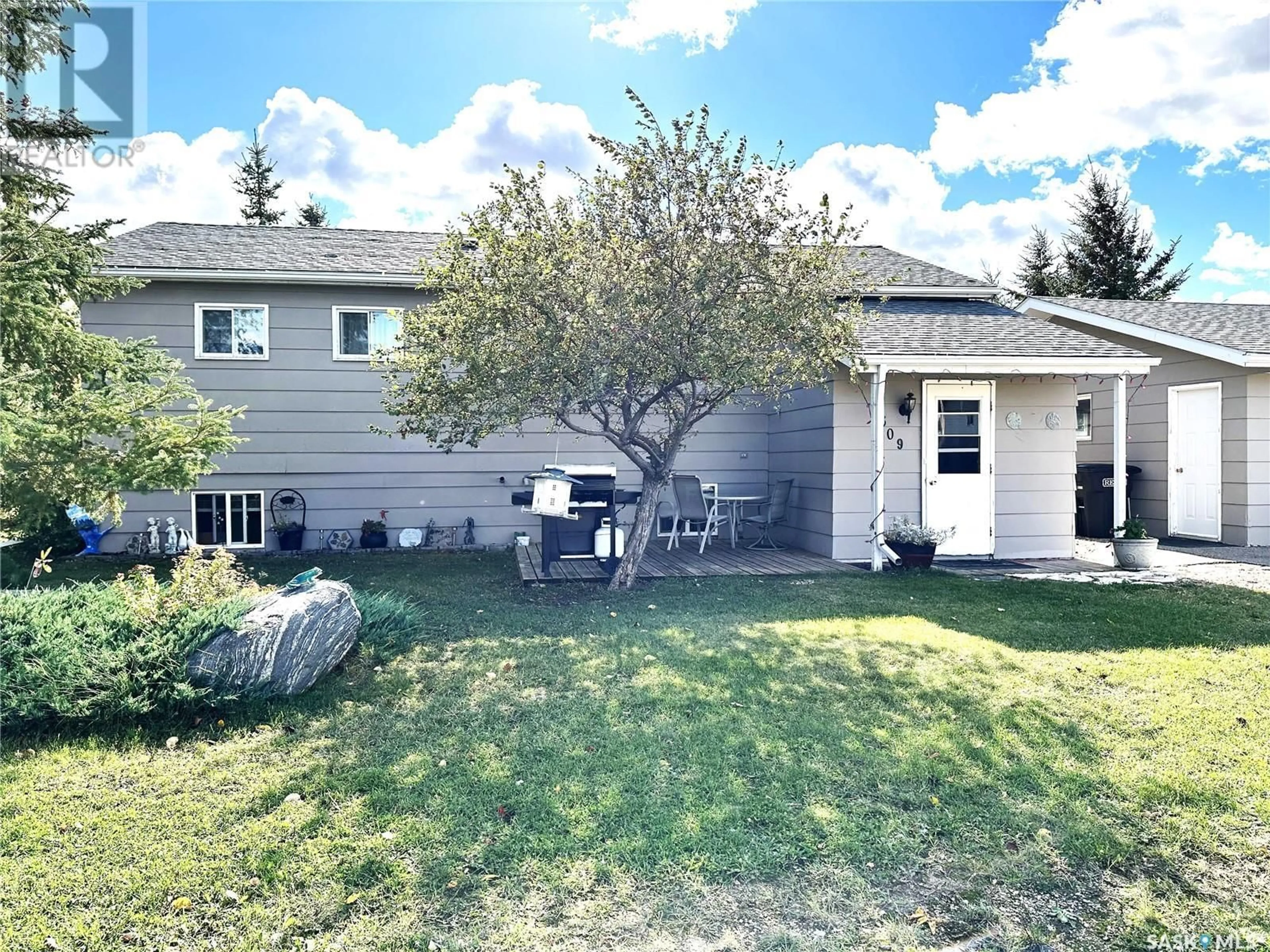 A pic from outside/outdoor area/front of a property/back of a property/a pic from drone, unknown for 309 3RD STREET, St. Brieux Saskatchewan S0K3V0